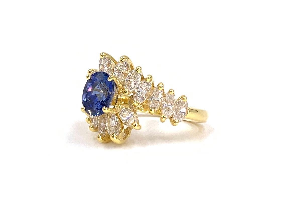 18 Karat Gold Oval Blue Sapphire and Marquise Diamond Cocktail Ring For Sale 5