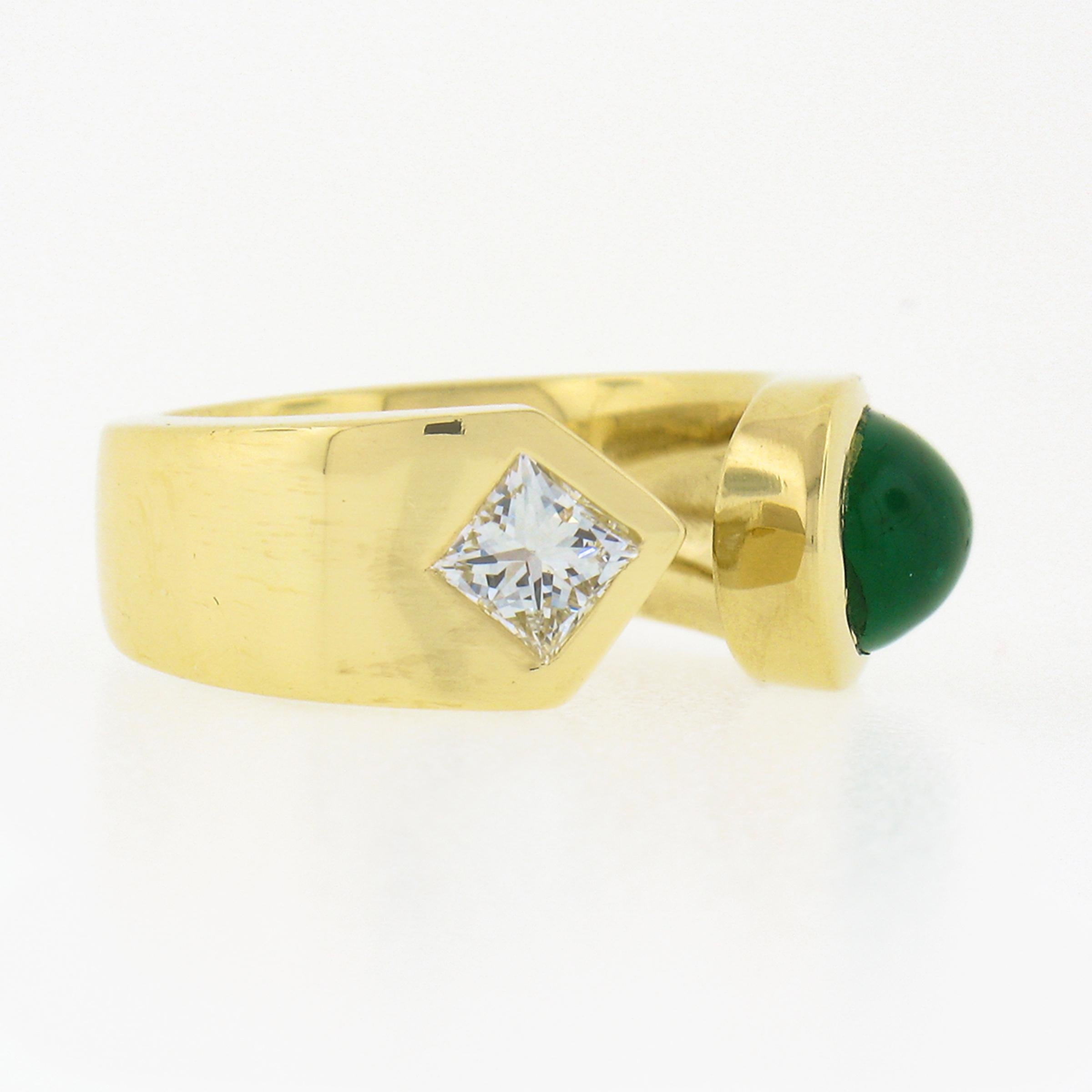 Women's 18k Gold Oval Cabochon Emerald & Princess Diamond Polished Open Cuff Band Ring For Sale