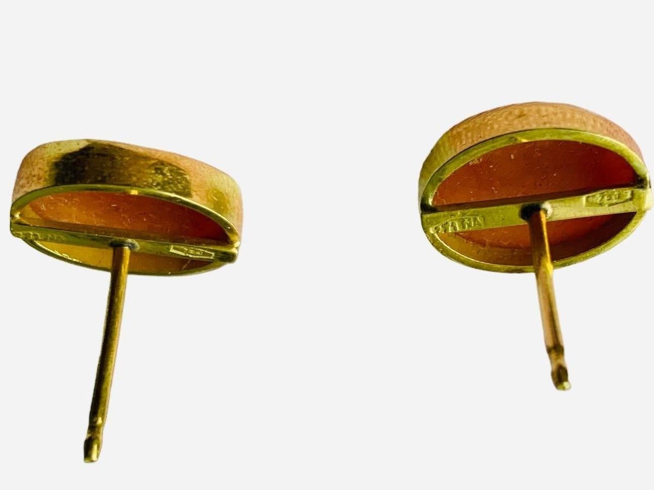 18K Gold Pair of Cameo Earrings 2
