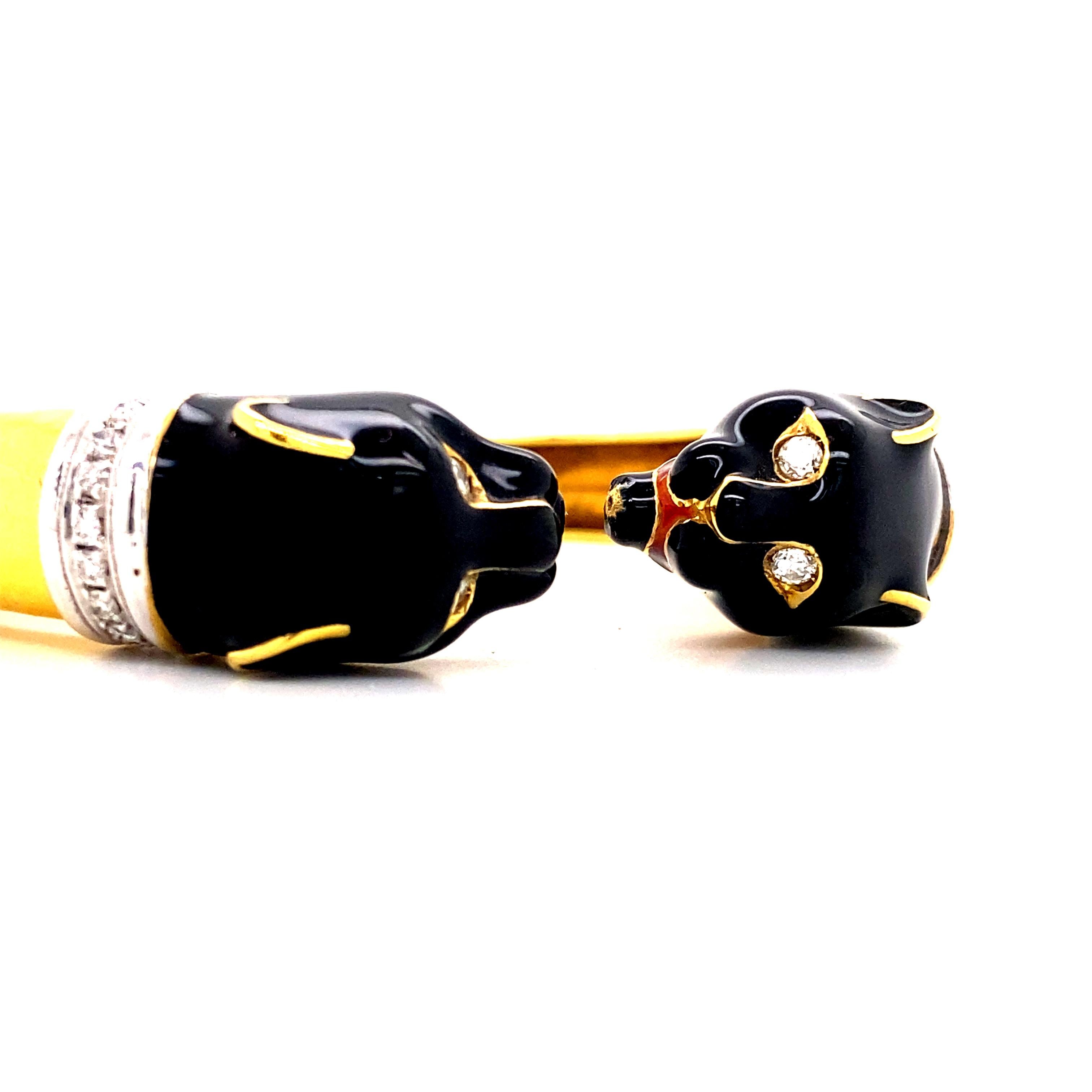 Taille ronde Manchette panthère en or 18 carats avec émail noir et diamants en vente