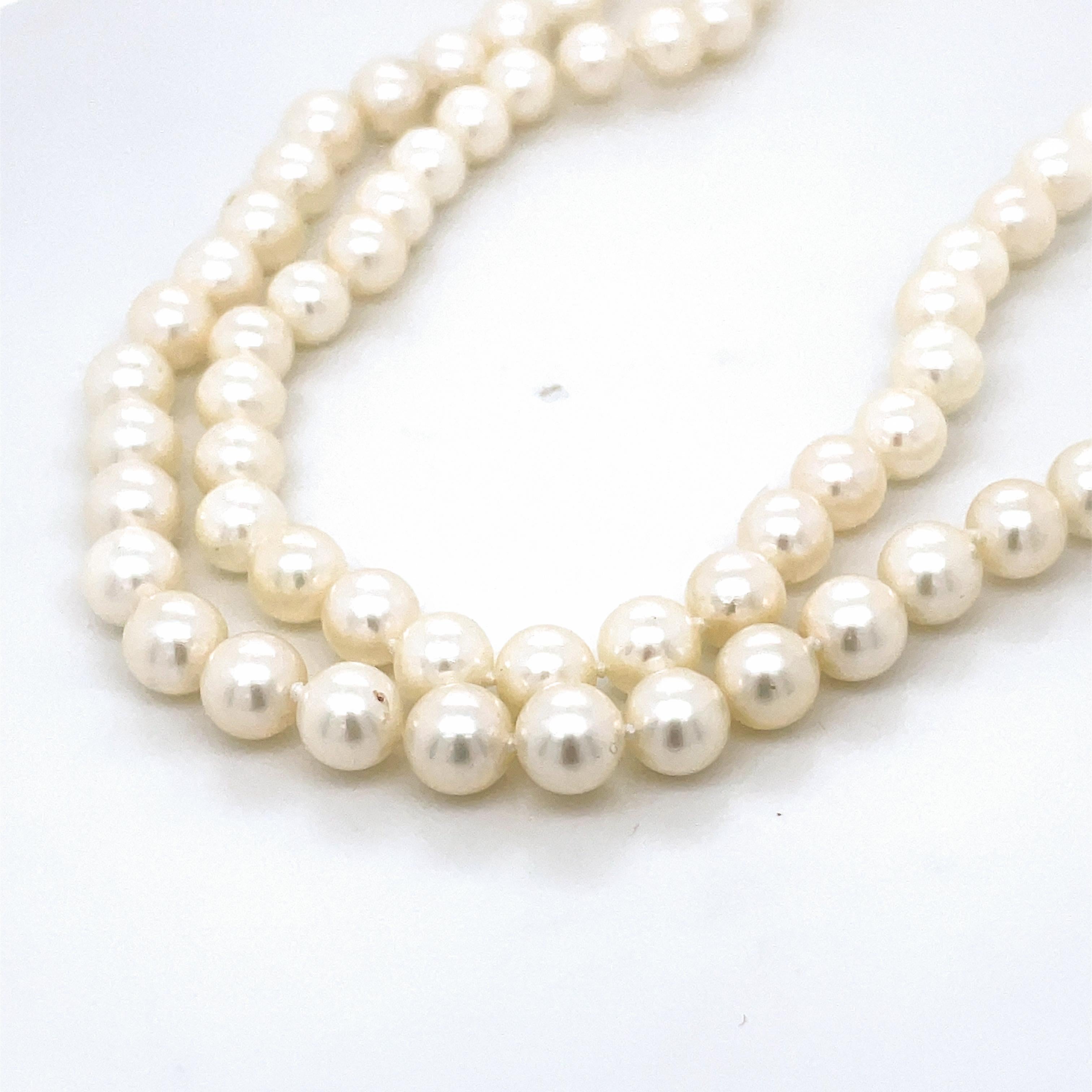 18 Karat Gold Perlen-Diamant-Blumen-Halskette im Angebot 1