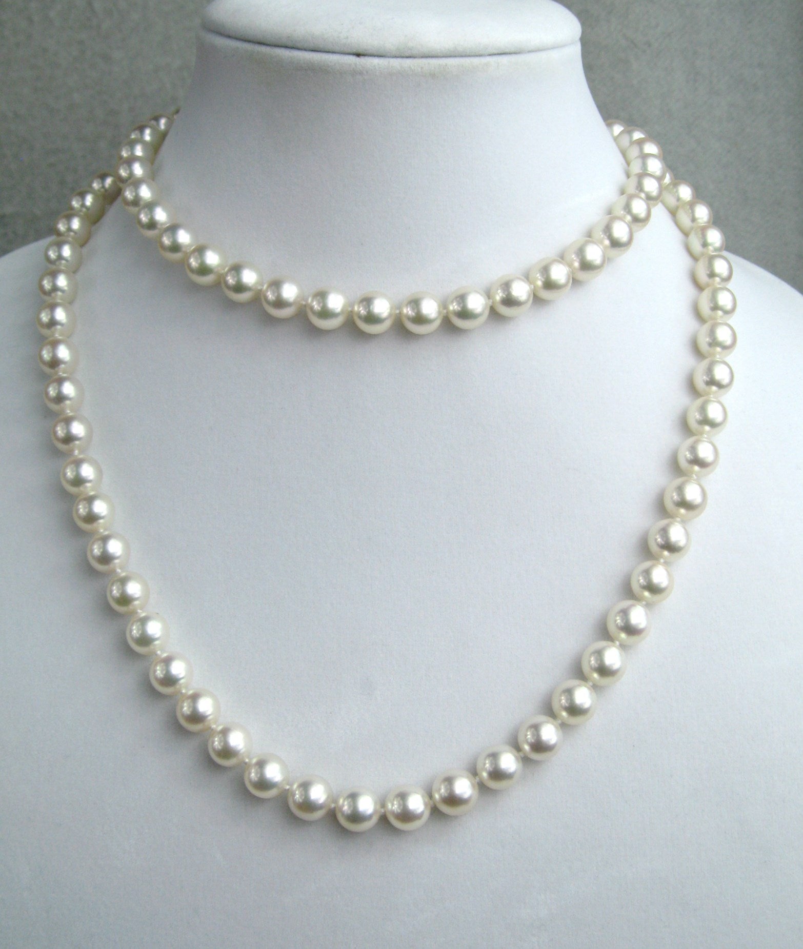 Età dell’oro Collana di perle in oro 18K da 9,5 mm in vendita