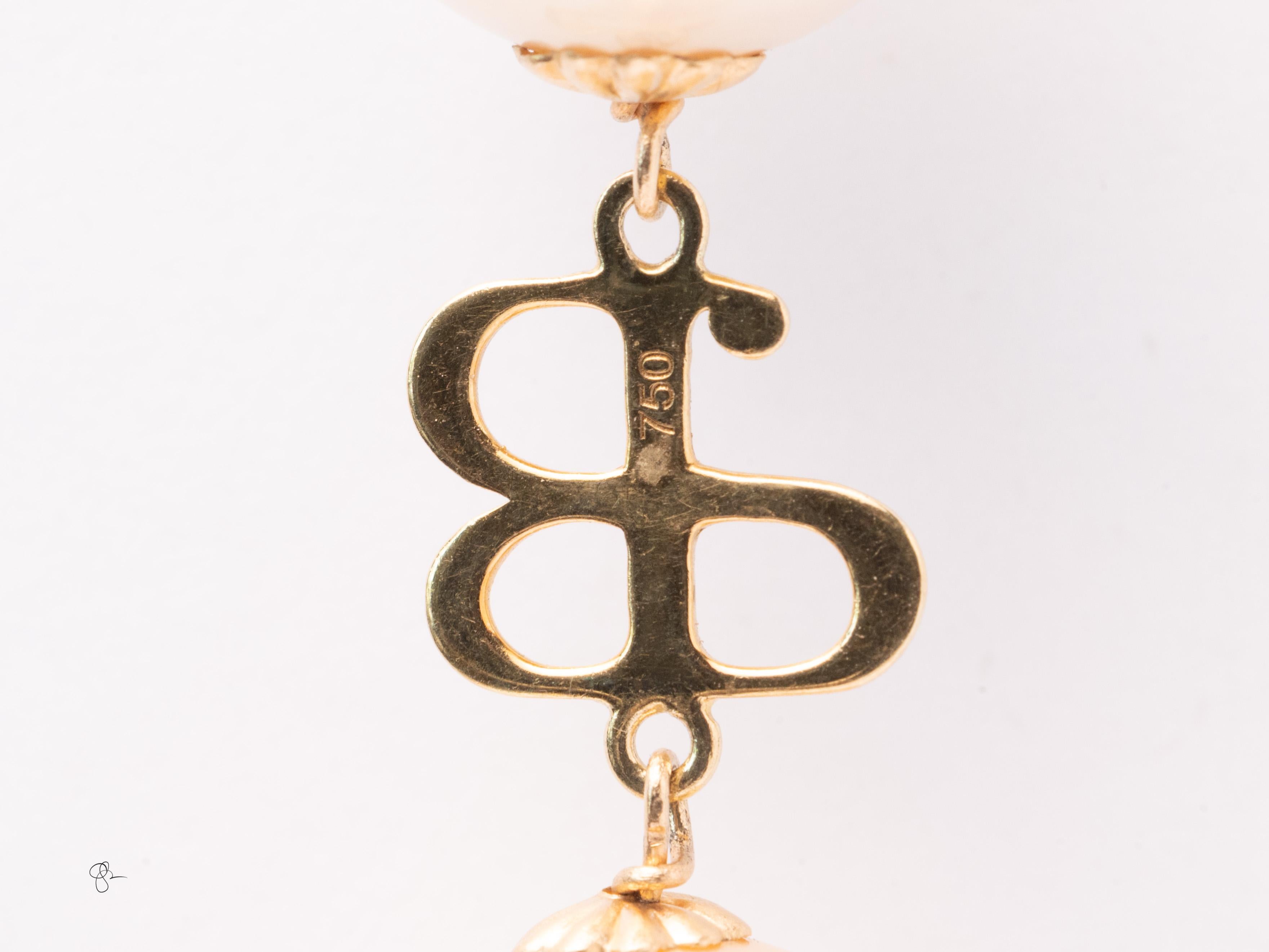 Taglio ovale Collana di fili di perle in oro 18k da 42