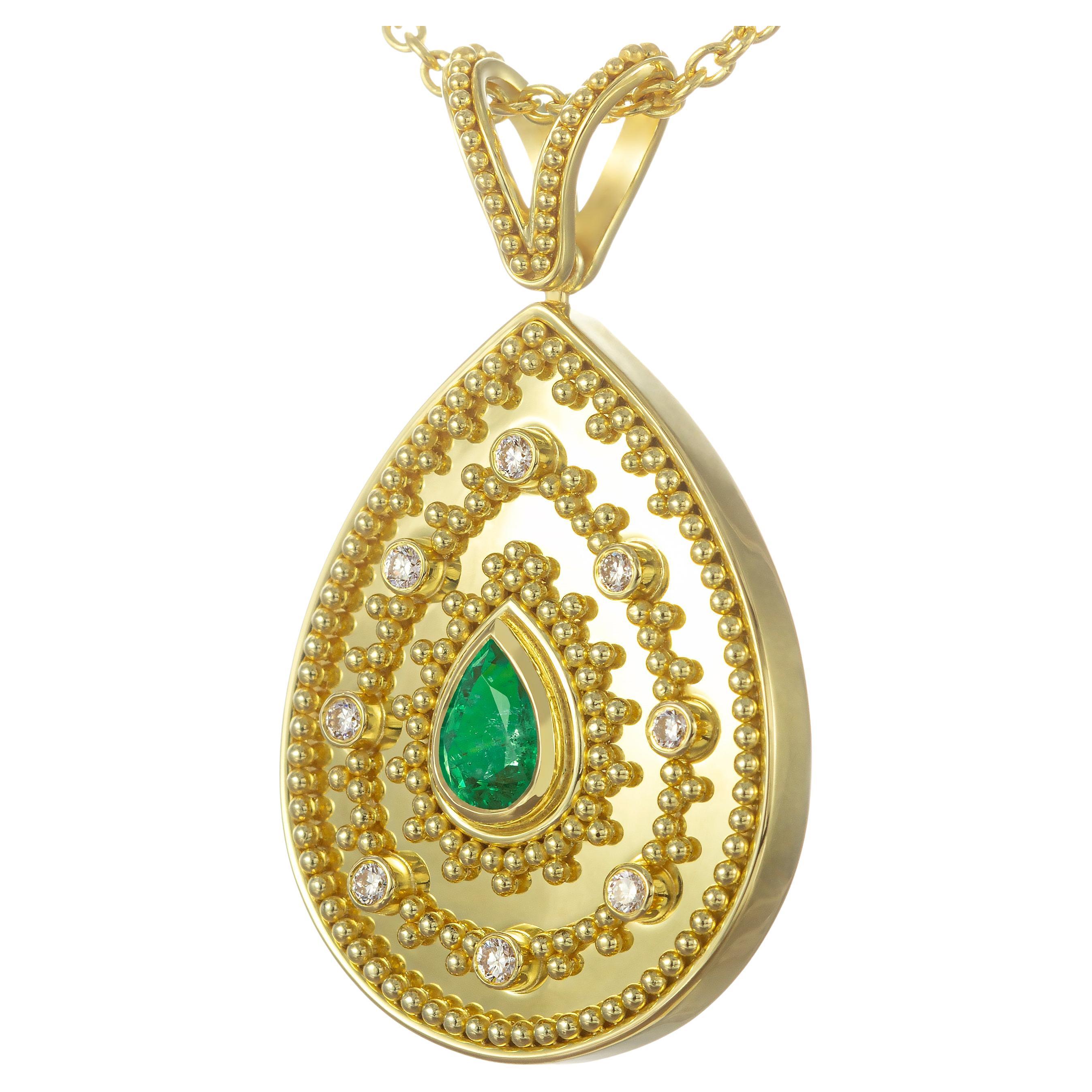 18K Gold Pendant with pear Emerald and Diamonds For Sale