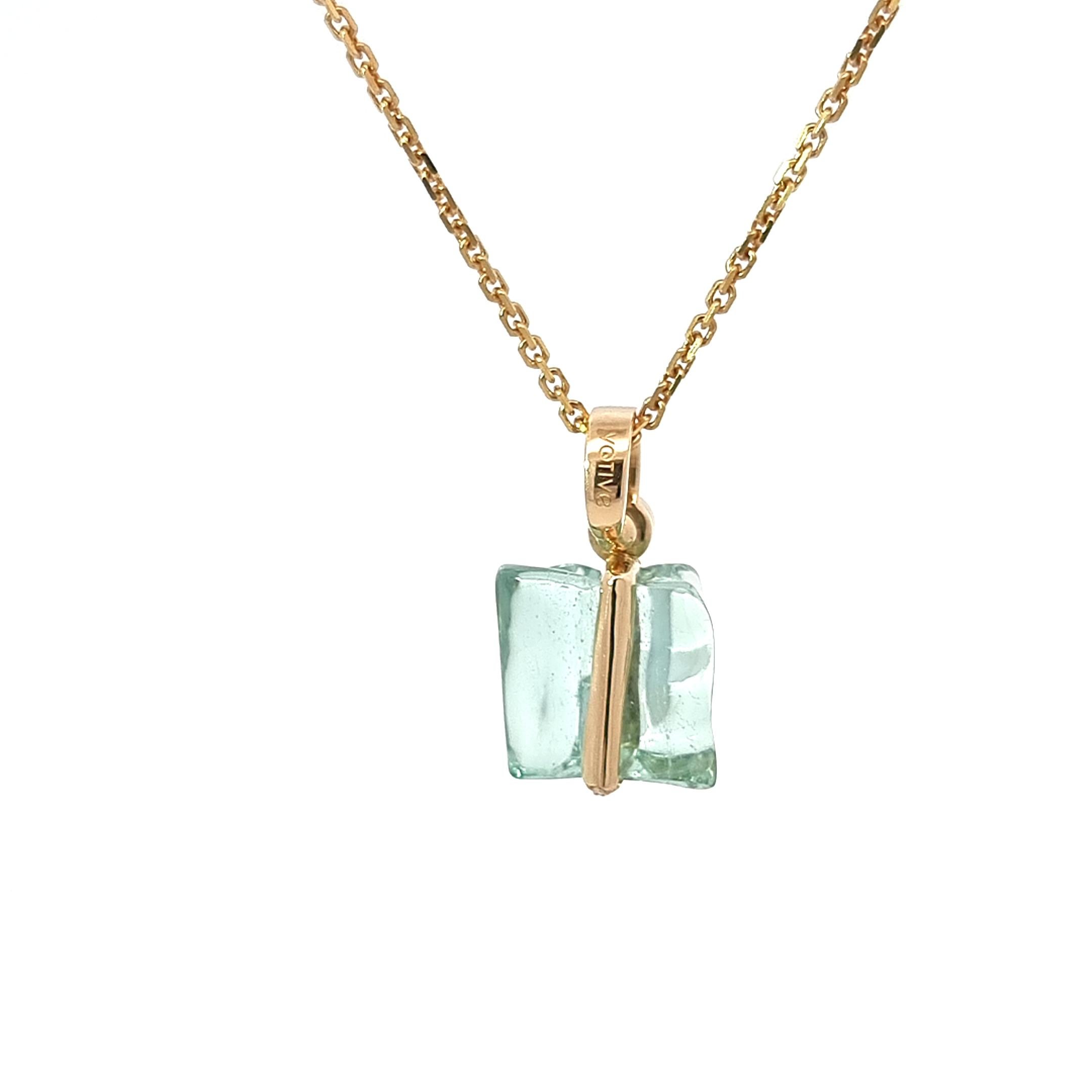 Women's 18K Gold Pendant with Uncut Aquamarine and White Diamonds For Sale