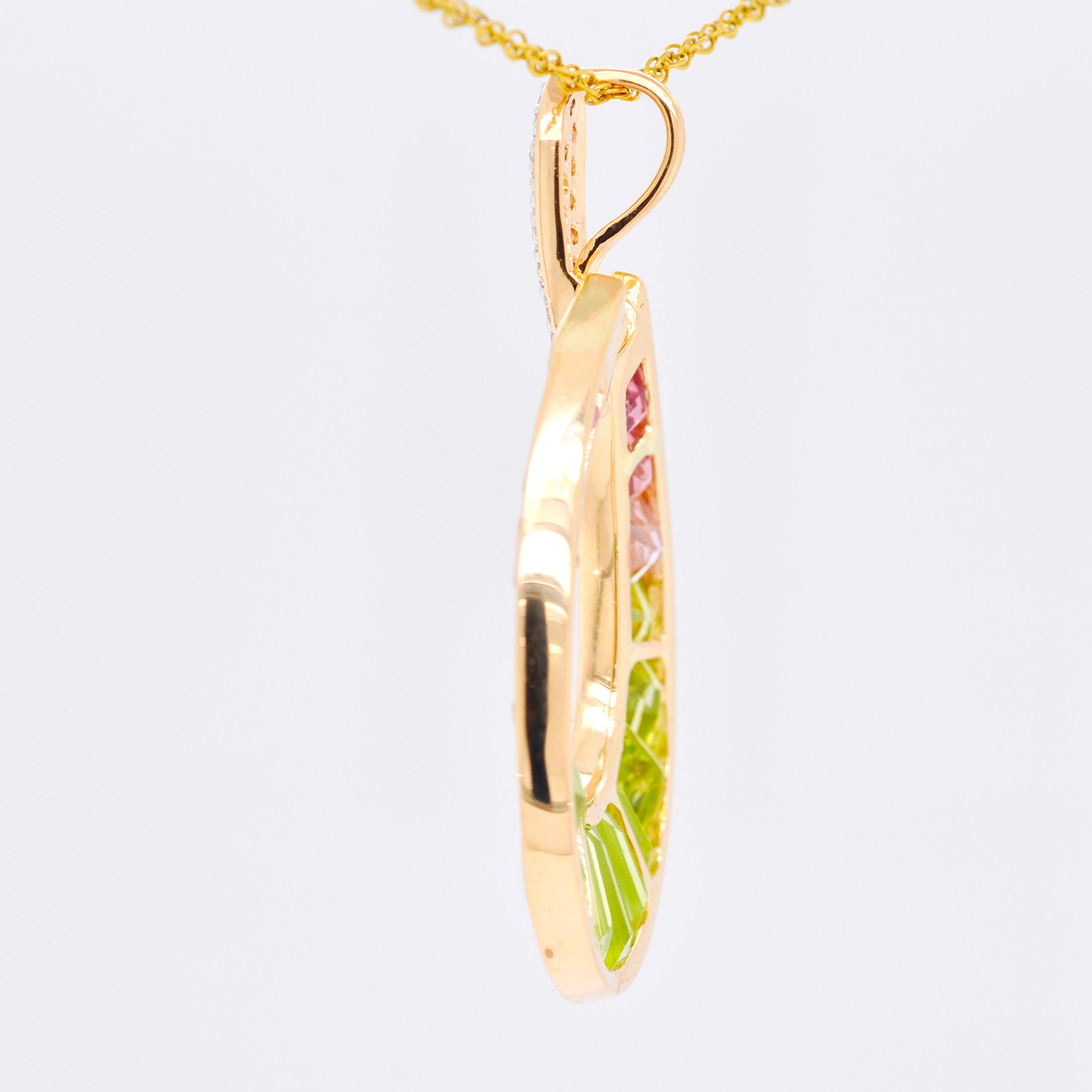 Collier pendentif en or 18 carats avec péridots, tourmaline rose et diamants en forme de goutte de pluie en vente 2