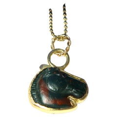 18k gold Petit Jasper horse head pendant with chain