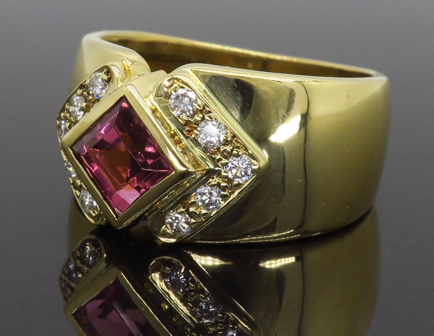 Women's 18 Karat Gold Pink Gemstone Diamond Ring