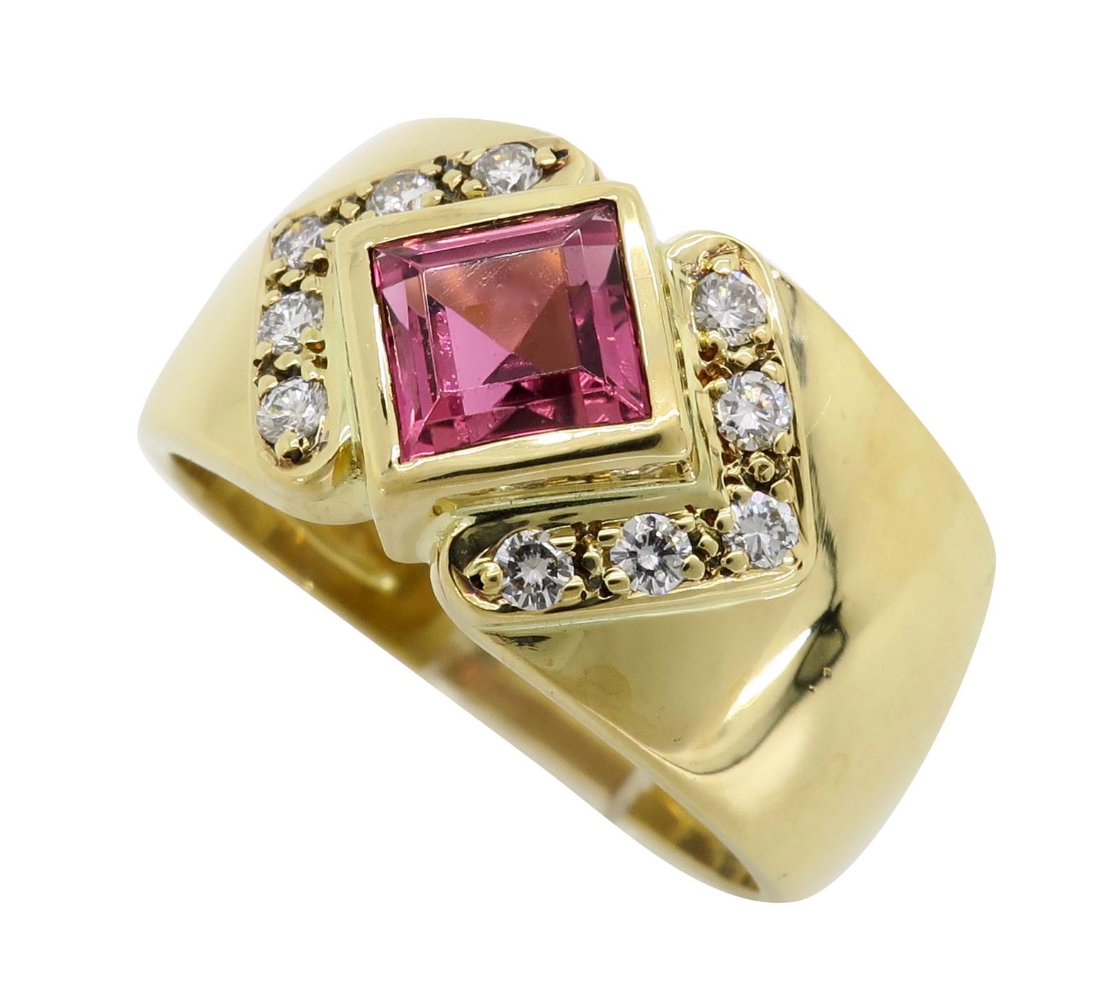 18 Karat Gold Pink Gemstone Diamond Ring 5