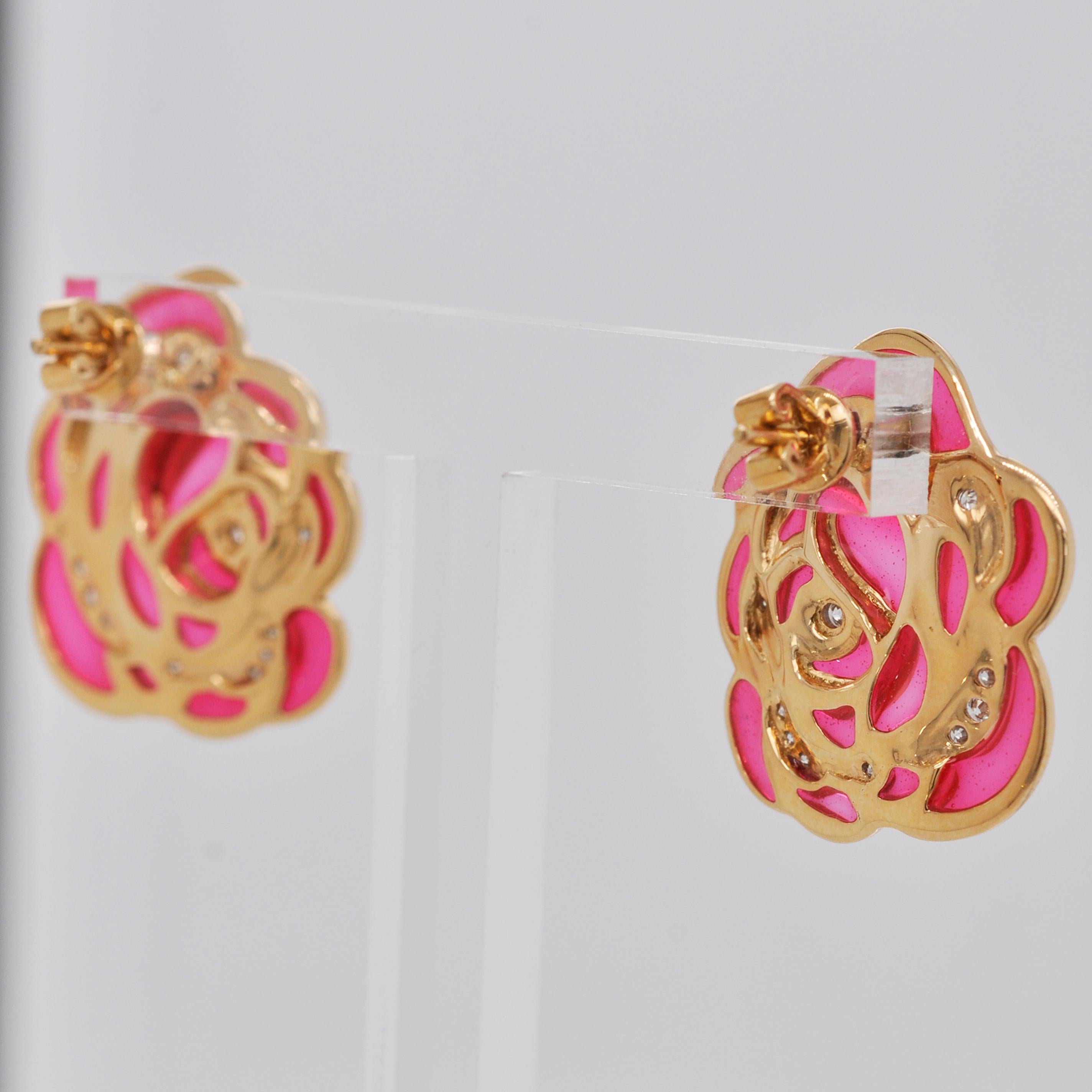 18 Karat Gold Pink Plique-A-Jour Enamel Rose Stud Earrings In New Condition In Jaipur, Rajasthan