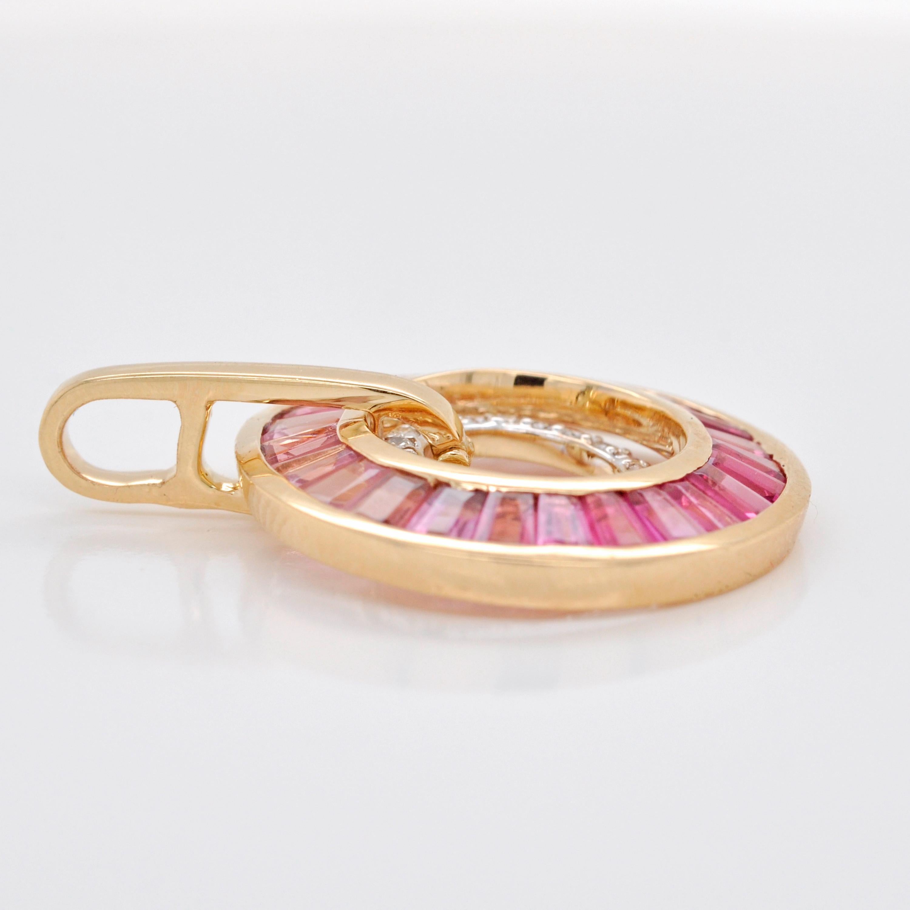 18K Gold Pink Tourmaline Taper Baguette Diamond Circle Deco Pendant Earrings Set In New Condition For Sale In Jaipur, Rajasthan