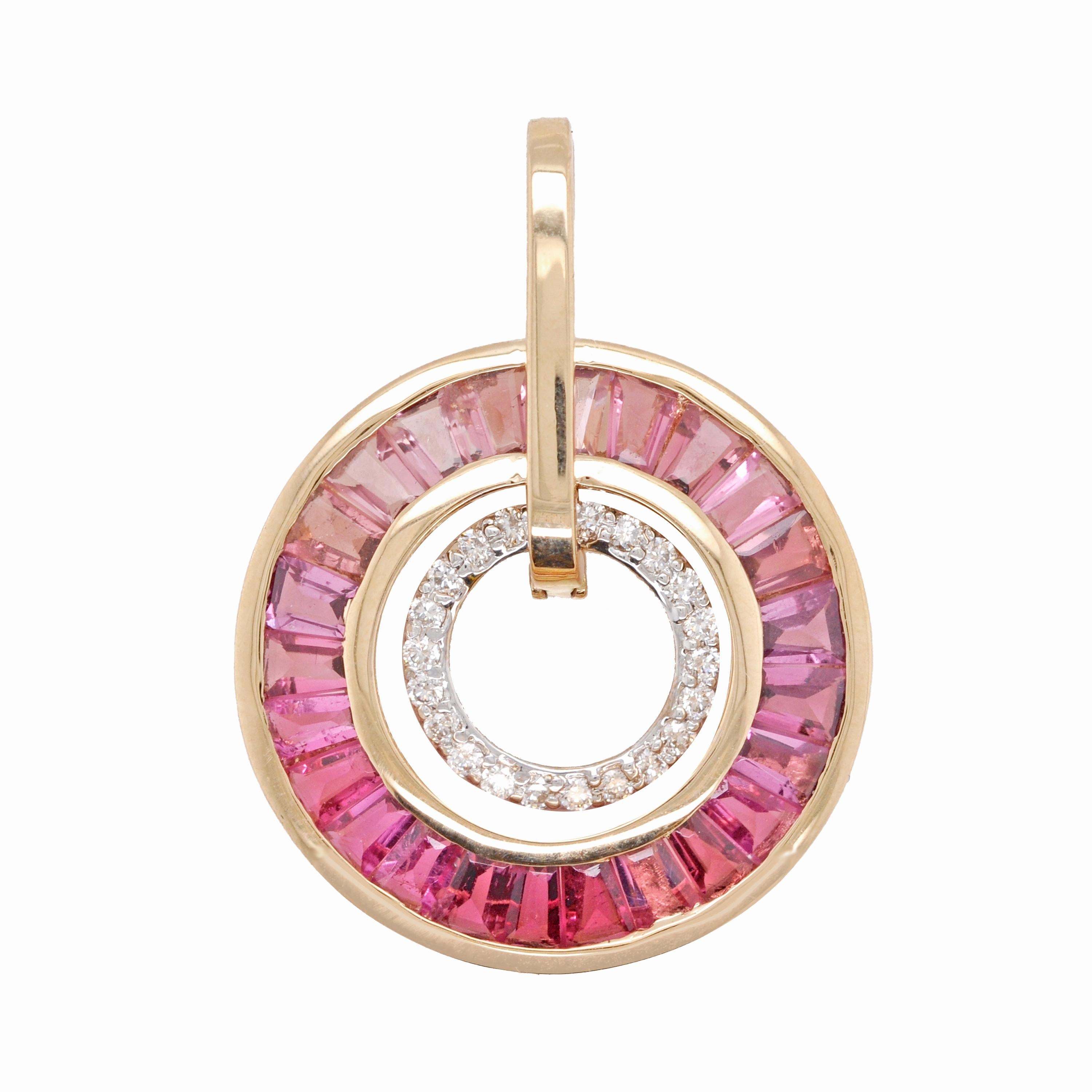 18 Karat Gold Rosa Turmalin Taper Baguette Diamant Kreis Deco Anhänger Ohrringe Set im Angebot 1