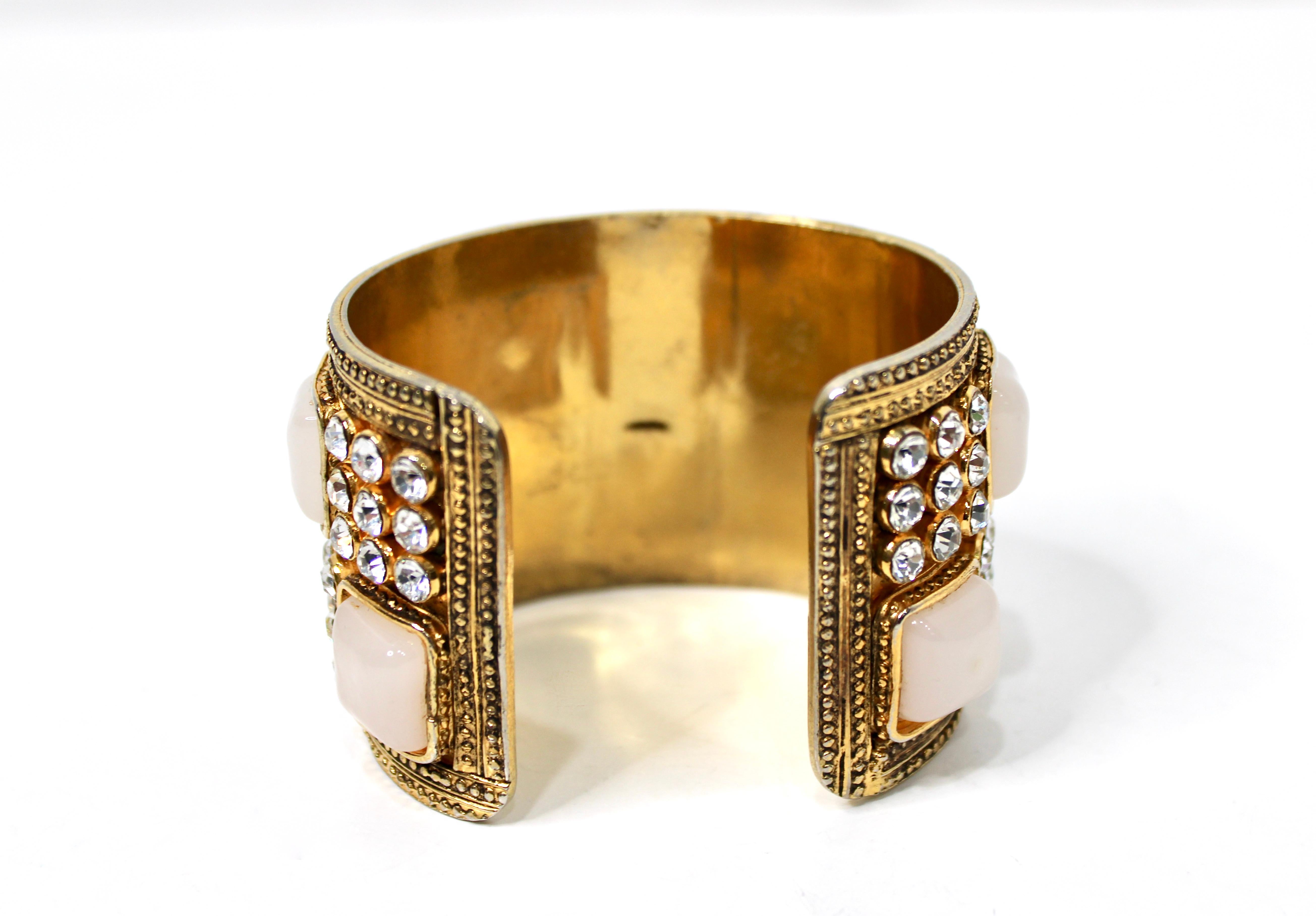 De las mujeres Chanel Pulsera de fantasía con piedras y cristales chapados en oro de 18k en venta
