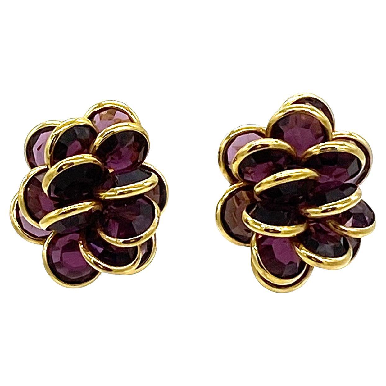 18 Karat vergoldete Swarovski lila Kristall-Cluster-Ohrringe Damen im Angebot