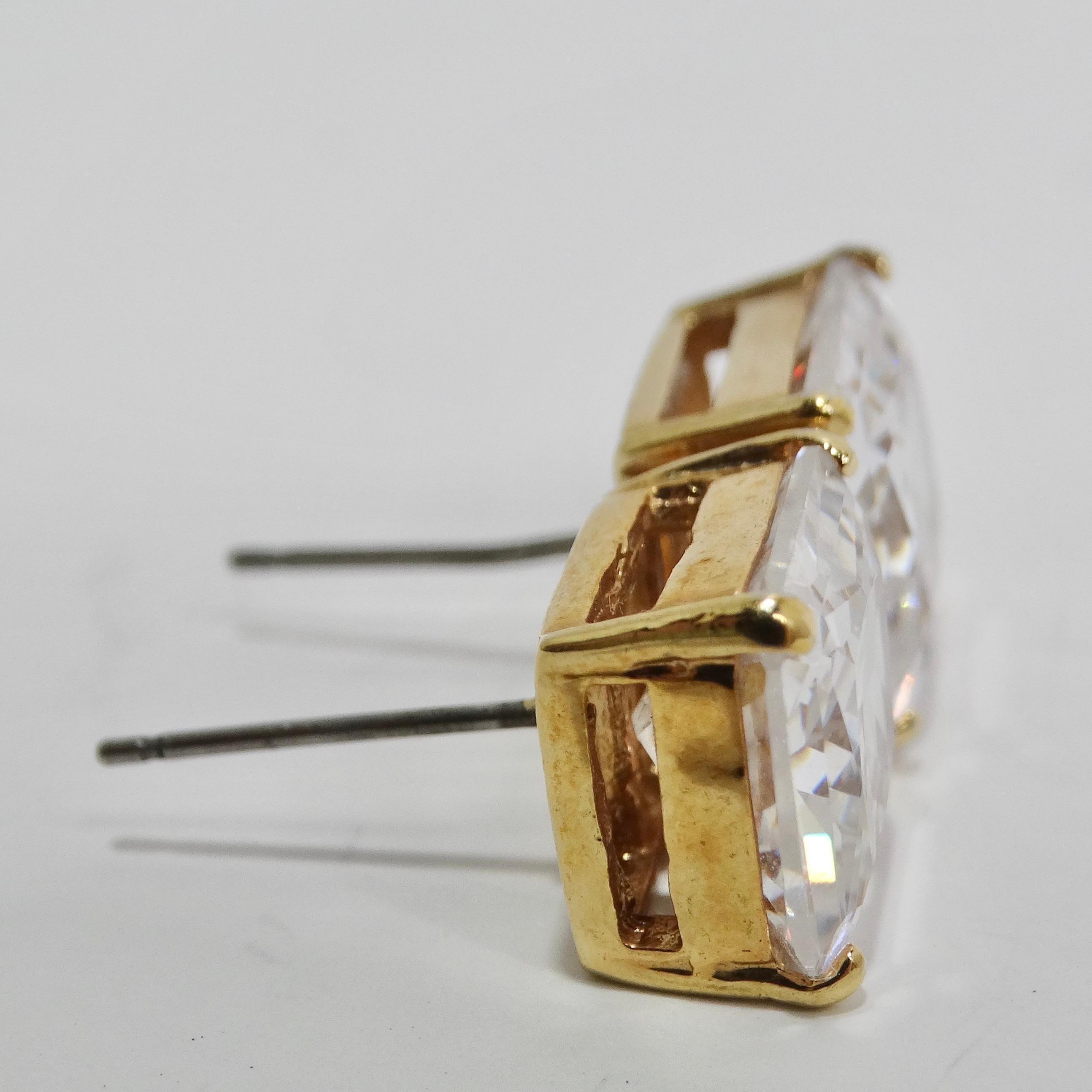 Women's or Men's 18K Gold Plated Swarovski Synthetic Crystal Stud Earrings