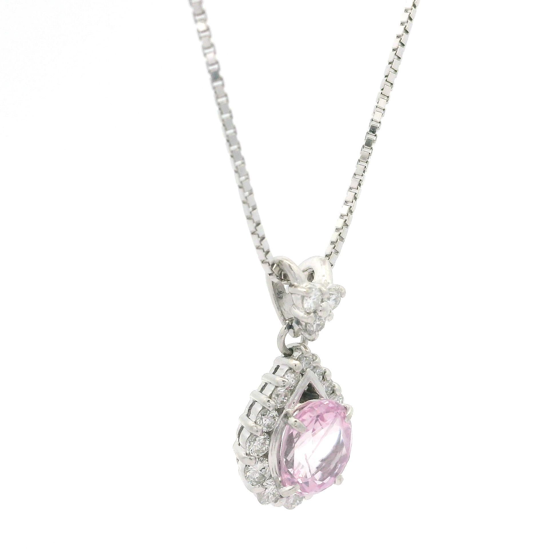 18k Gold & Platinum 2.16ctw GIA No Heat Pink Sapphire Diamond Pendant Necklace In Excellent Condition For Sale In Montclair, NJ