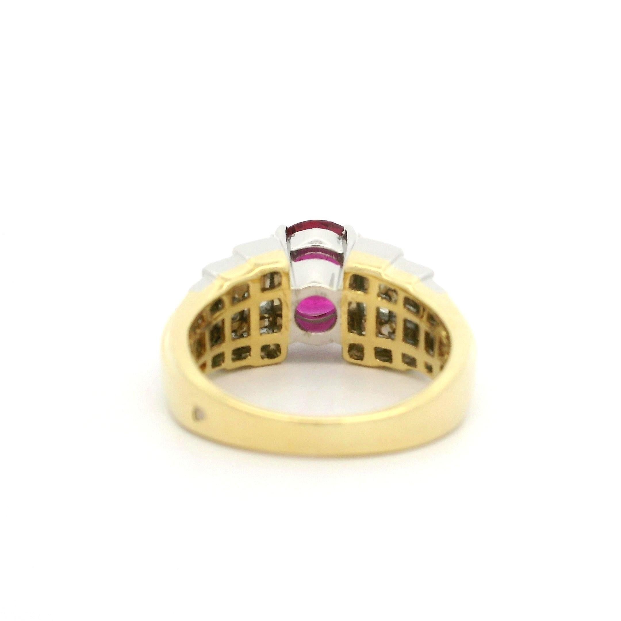 Anillo de oro de 18 quilates y platino AIGS de 2,74 quilates de rubíes y diamantes de lados graduados sin calor 1