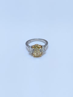 18K Gold & Platinum GIA Сertified Natural Fancy Yellow Diamond Engagement Ring