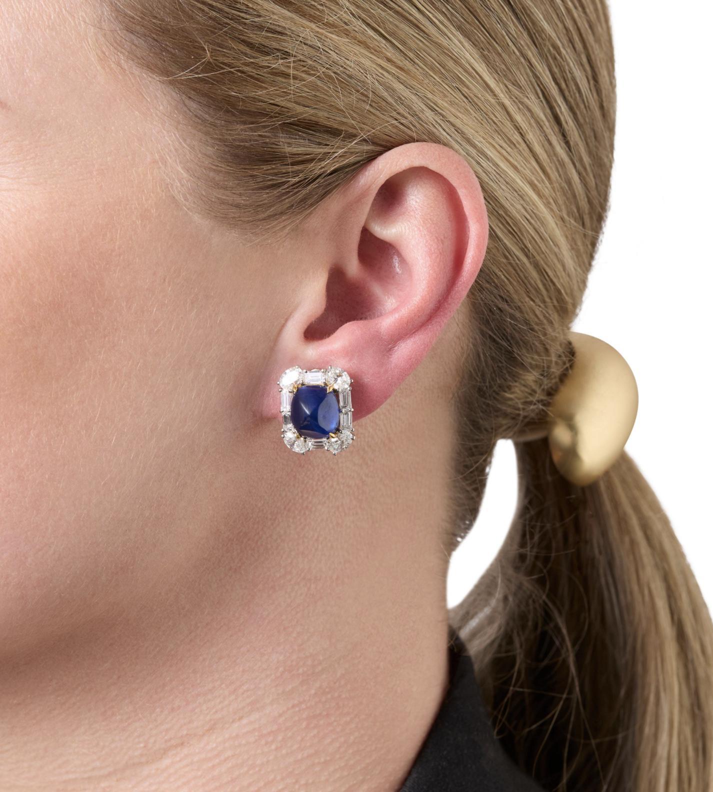 Boucles d'oreilles en or 18k, platine, saphir, diamant en vente 1