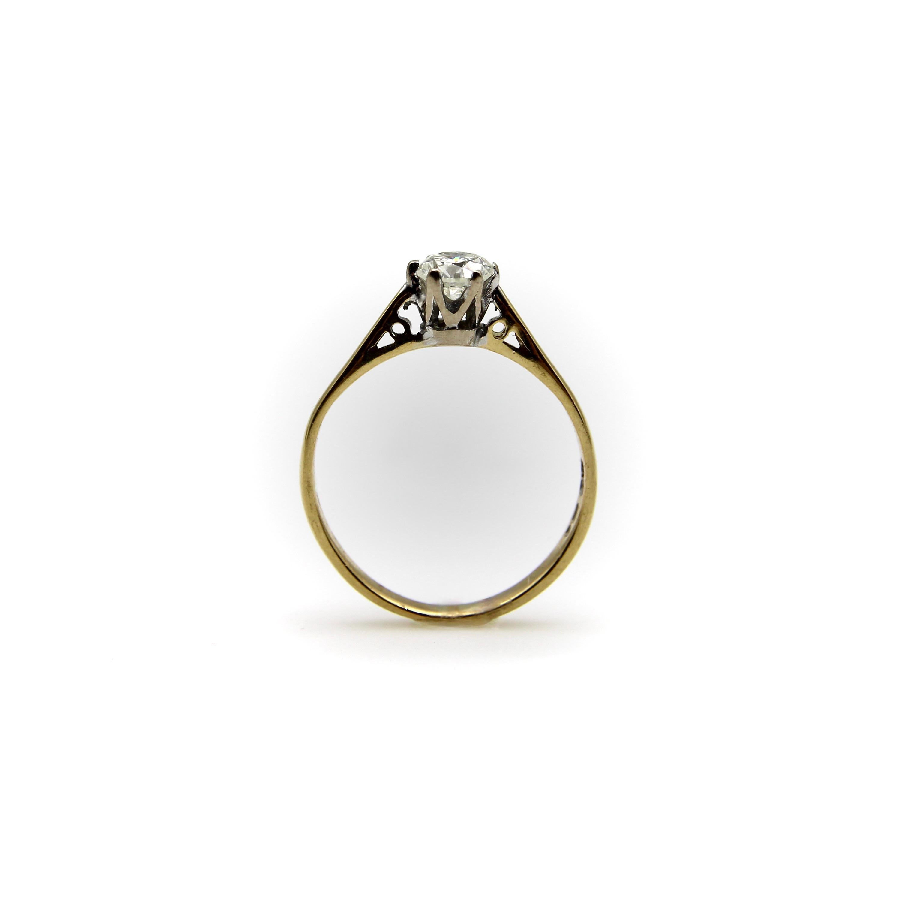 Women's or Men's 18K Gold & Platinum Vintage Solitaire Diamond Ring For Sale