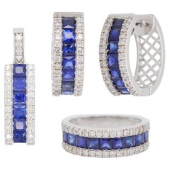 18 Karat Gold Prinzessinnenschliff Blauer Saphir Diamant Anhänger Ohrringe Ring Set