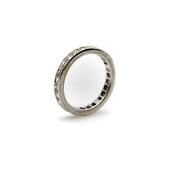 18 Karat Gold Eternity-Ring mit Diamant im Prinzessinnenschliff