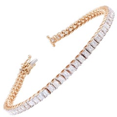 18 Karat Gold Princess Cut White Diamond Bracelet