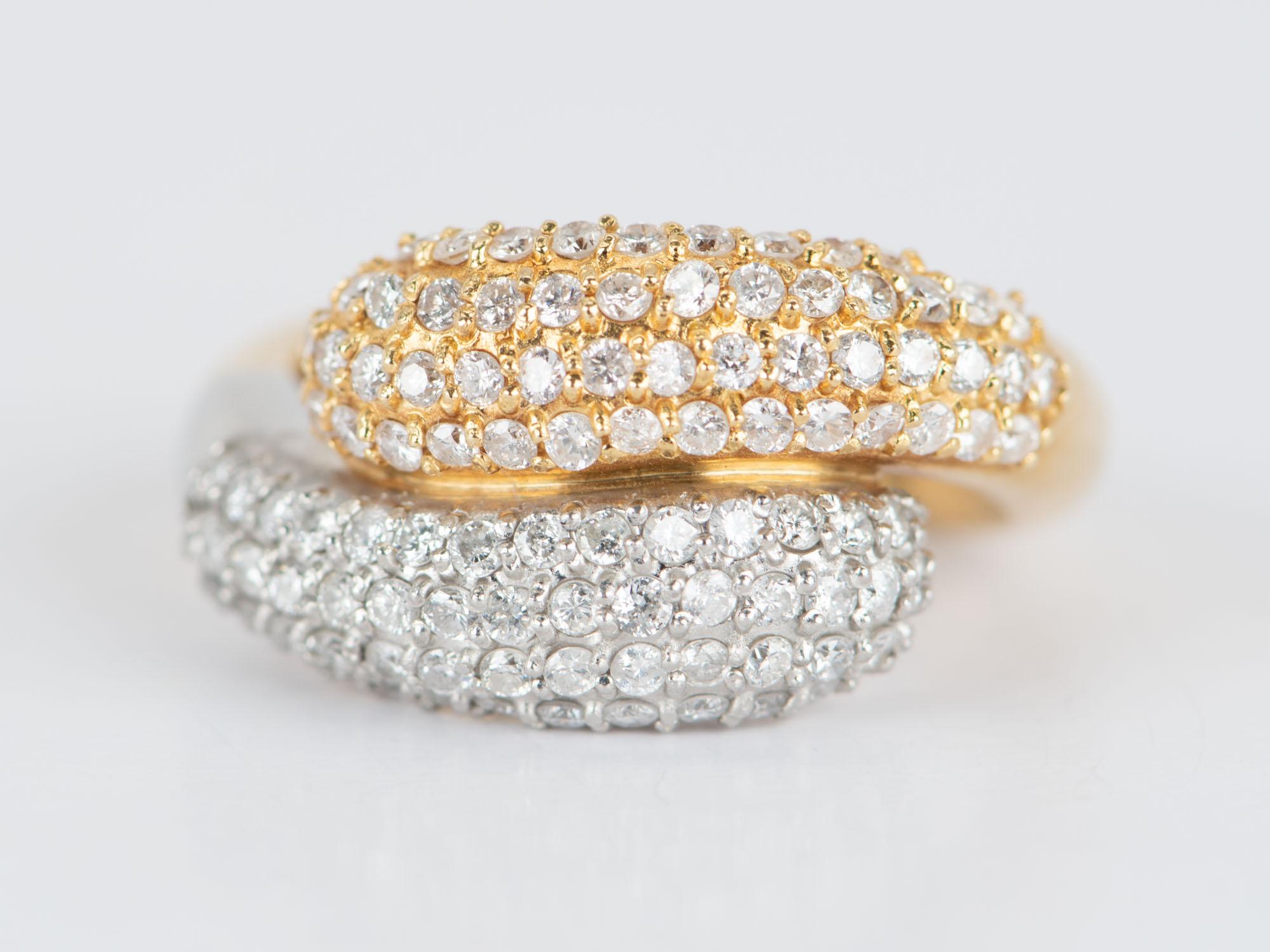 ♥ 18K Gold & PT950 Diamond Pave Double Head Snake Ring 8.7g 1ct Diamond R6651
♥The item measures 11.8mm in length, 21.3mm in width, and 4.5mm in thickness. Band width is 4.1mm. 

♥ Ring size: US Size 6.5 (Free resizing up or down 1 size)
♥ Material: