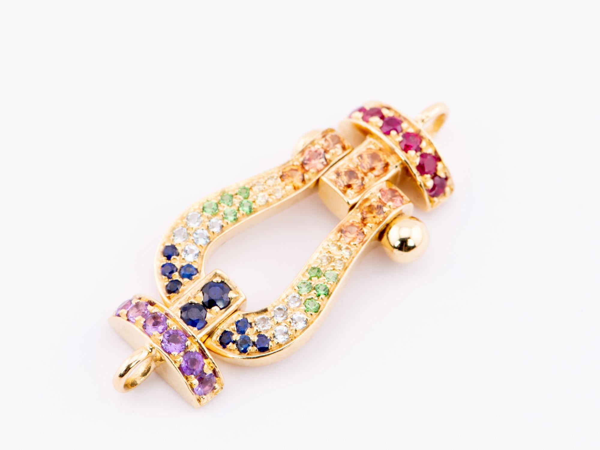 ♥ 18K Gold Rainbow Gemstone Pave Horseshoe Chain Connector Necklace Extender
♥ The item measures 26.6mm in length, 11mm in width, and 3.5mm in height.
♥ Material: 18K Gold
♥ Gemstone: Sapphire 
♥ All stone(s) used are genuine, earth-mined, and