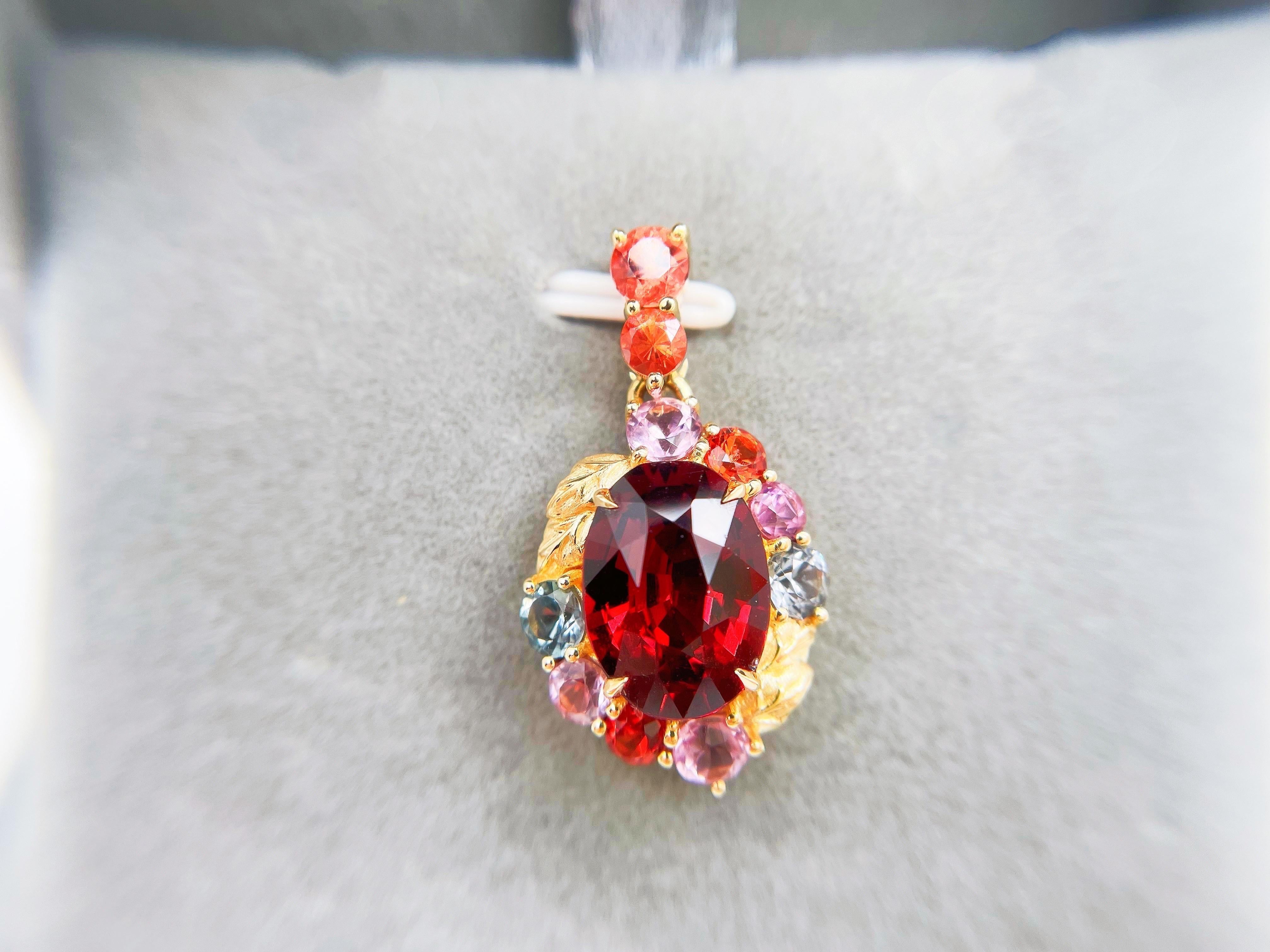 Art Nouveau 18K Gold Rare Red Garnet and Burma Spinels Pendant in Botanical Design