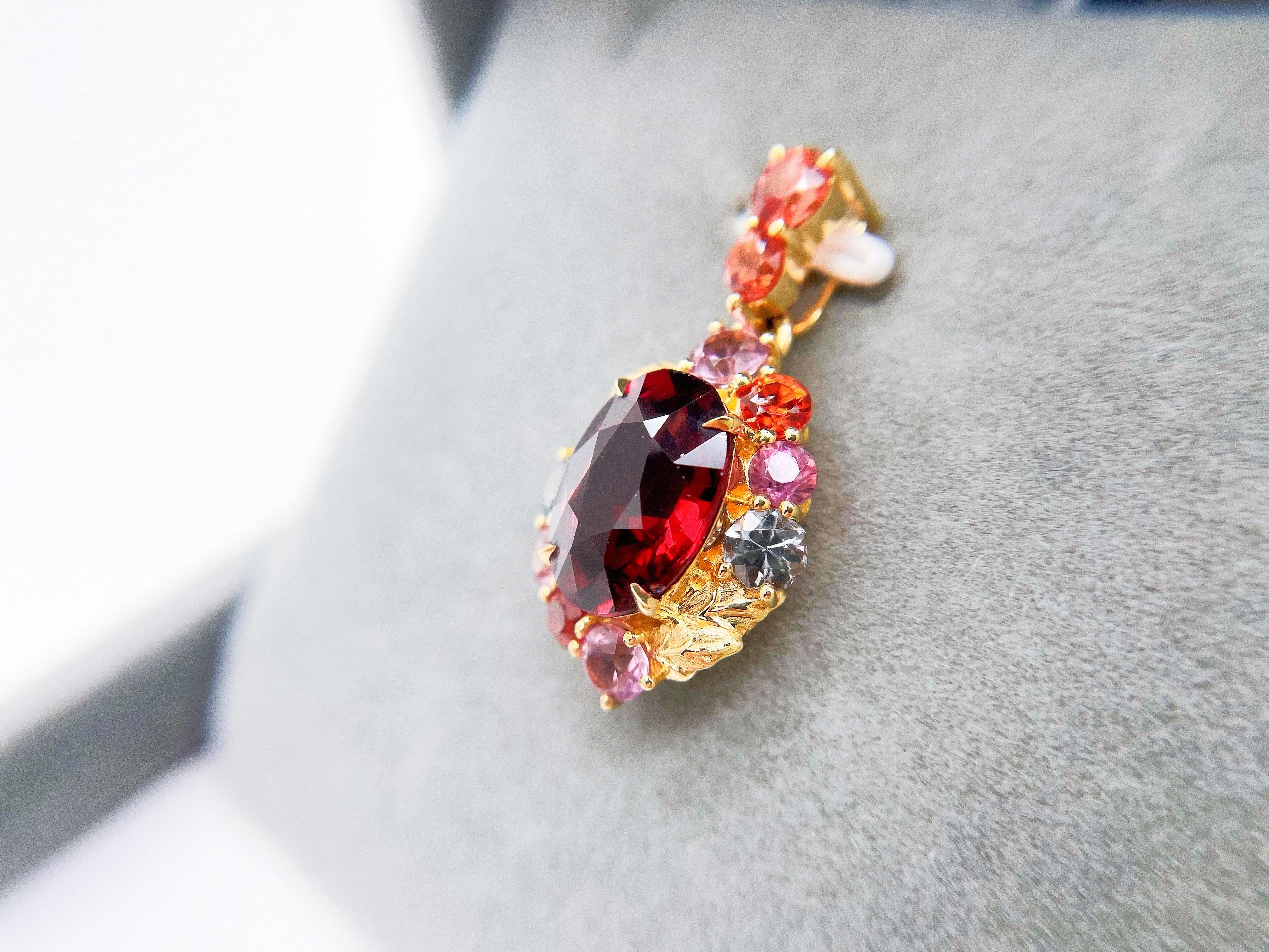 Women's or Men's 18K Gold Rare Red Garnet and Burma Spinels Pendant in Botanical Design