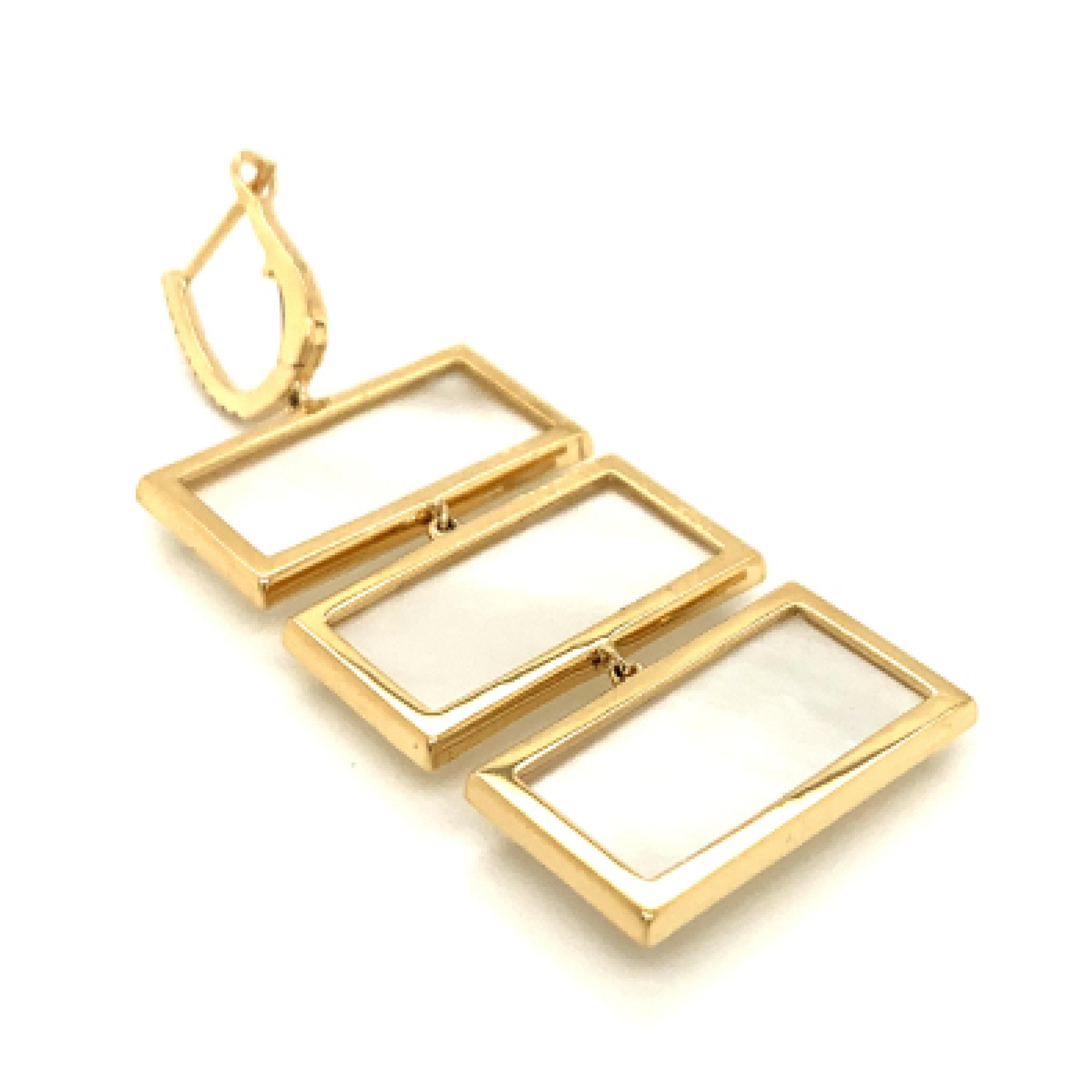 18K Gold Rectangle Drop Earrings with White Mother of Pearl, Quartz and Diamonds In New Condition For Sale In Great Neck, NY