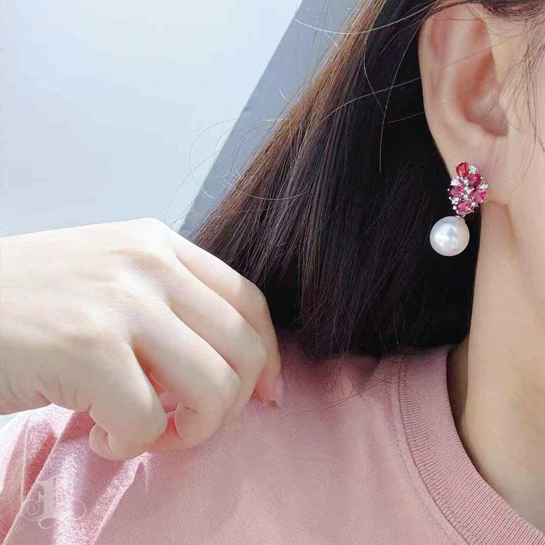 【Crown Radiance】Scarlet Bloom Aurora South Sea Pearl Convertible Earrings For Sale 5