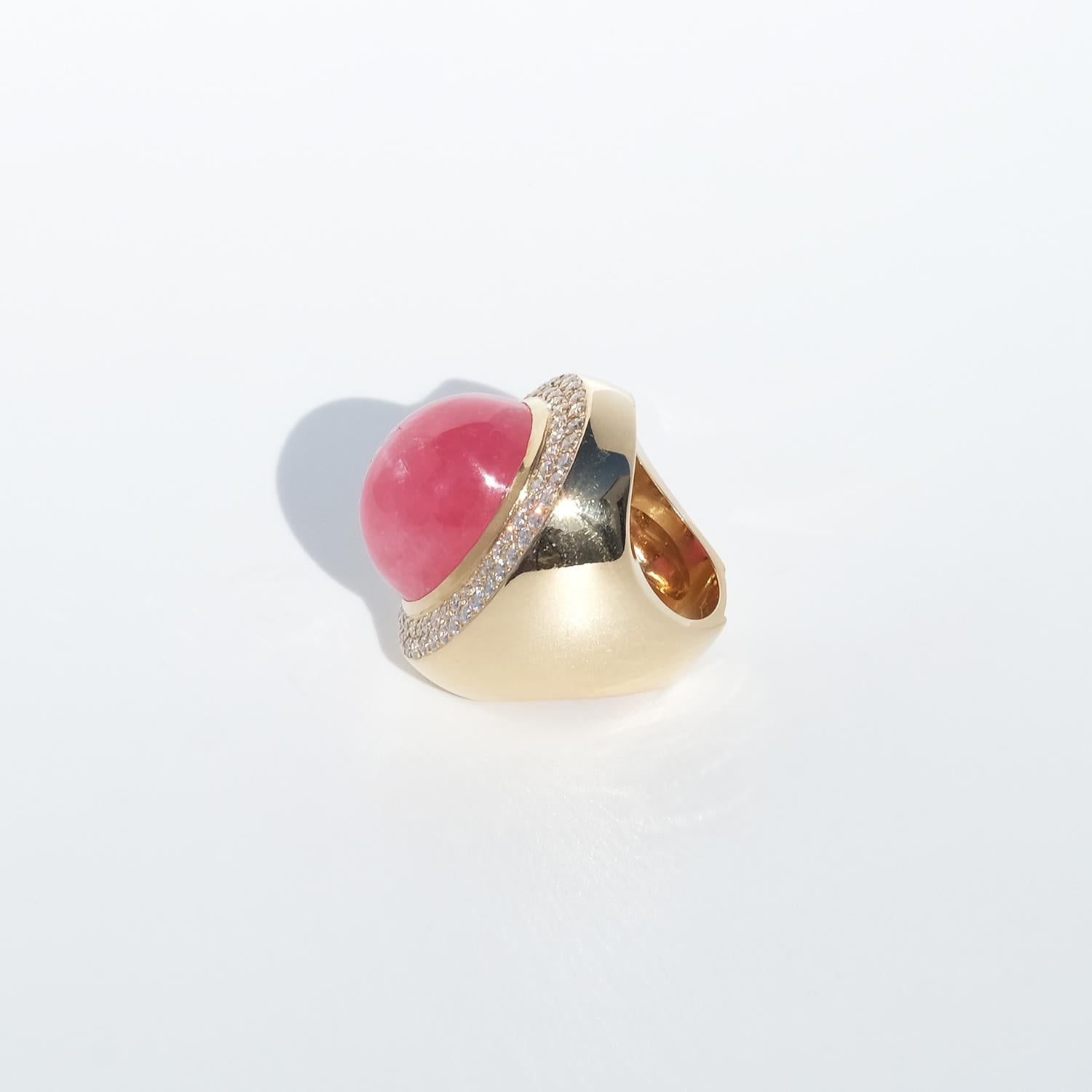 Horacio Ramires Achinelli, bague en or 18 carats, rhodochrosite et diamants, 50 g en vente 3