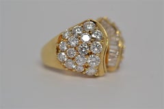 18K Gold Ribbon Ring with Baguette & Round Brilliant Cut Diamonds, 5.17 Carats
