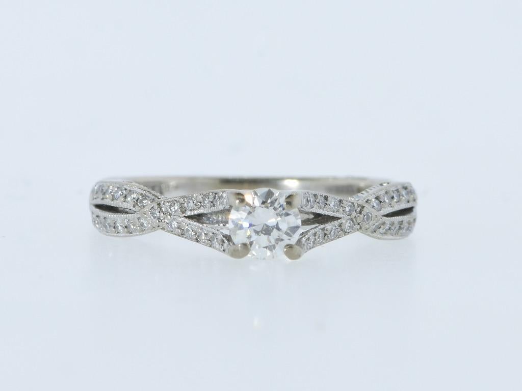 18K Gold Ring by Tacori with 0.66 cts. of Fine Diamonds. For Sale 6