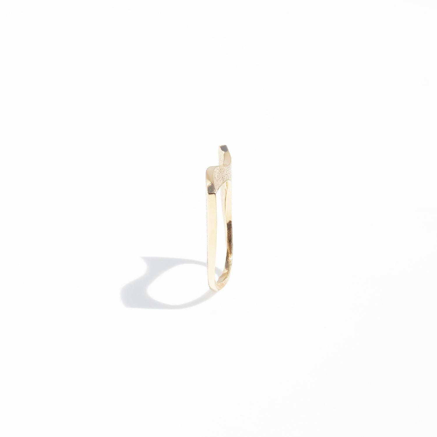 18K Gold Ring by Theresia Hvorslev In Good Condition For Sale In Stockholm, SE