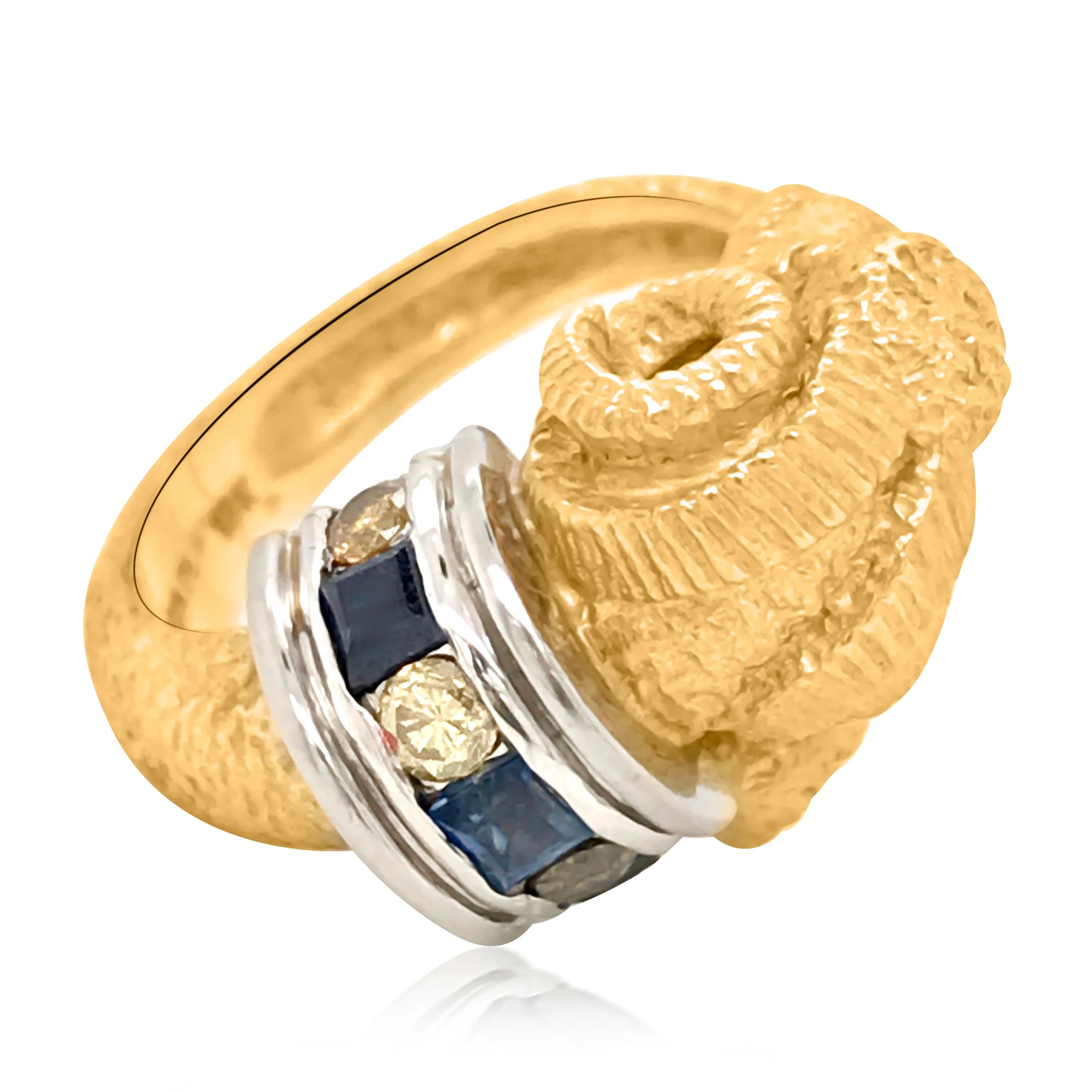 Round Cut 18 Karat Gold Ring Depicting a Ram Head