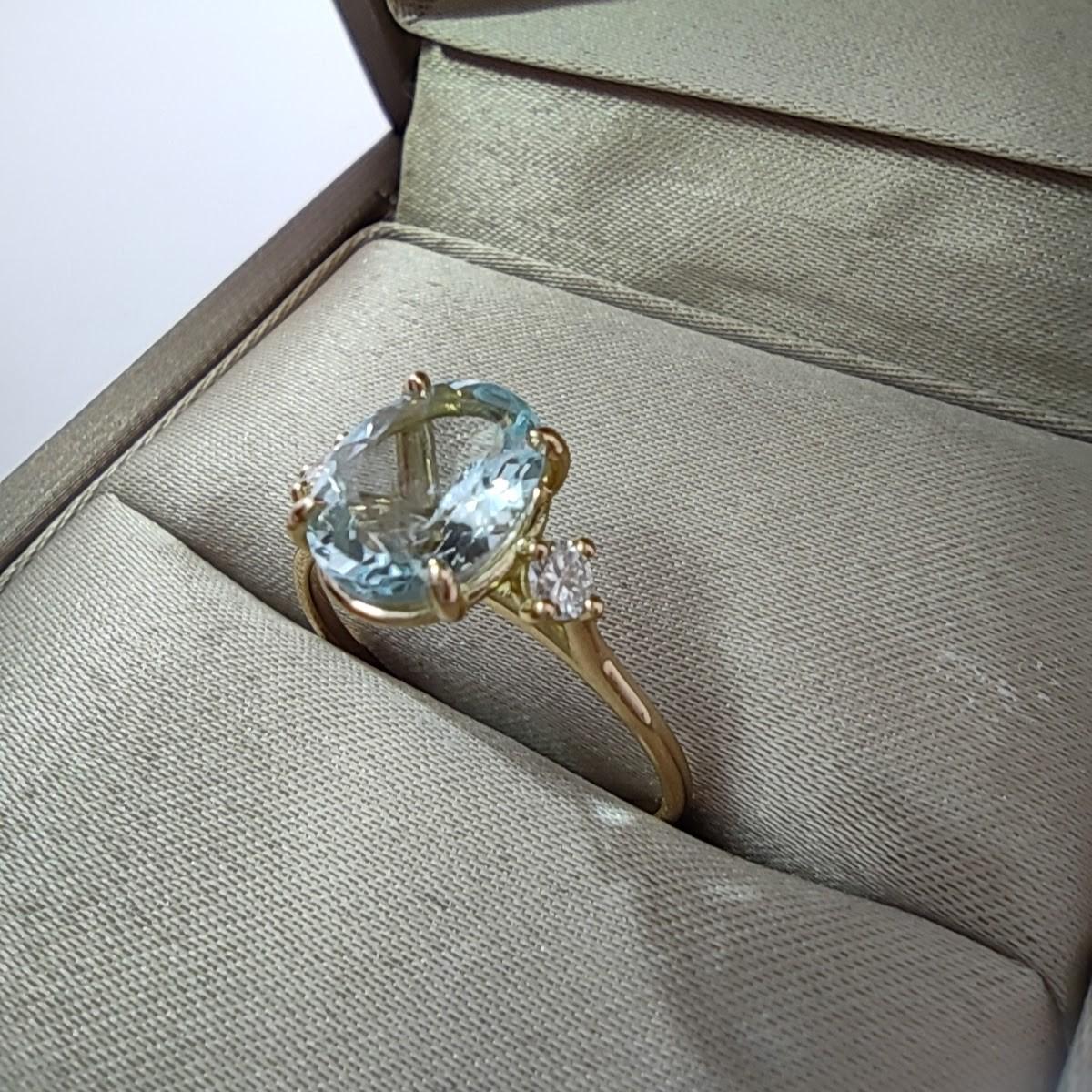 Vendita flash Anello in oro 18K per donna-1.6ct  Acquamarina ovale 0,13 carati di diamanti 1