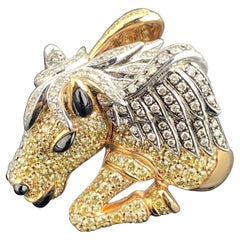 18 Karat Gold Ring Pegagsus inspiriert mit ausgefallenen Diamanten