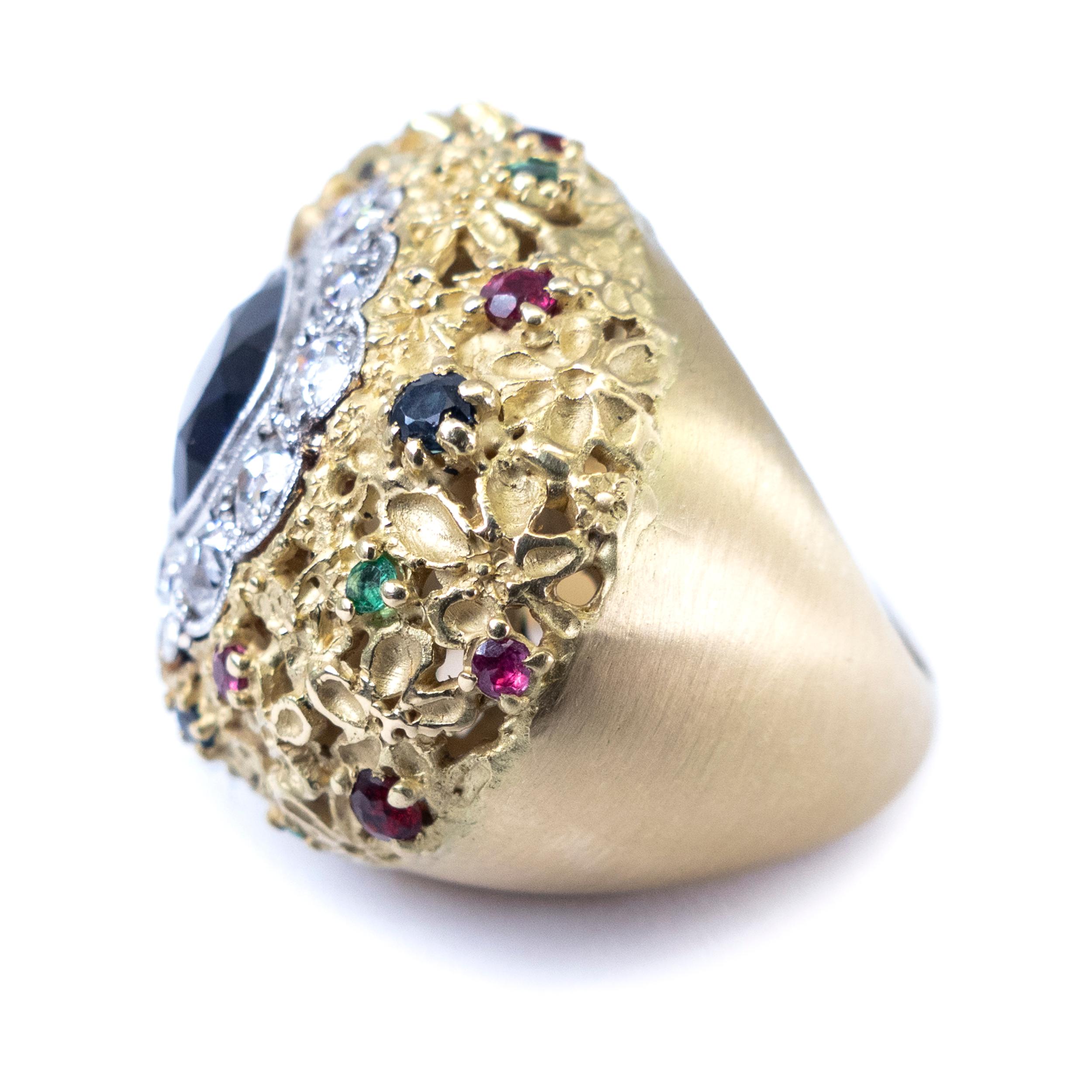 Antique Cushion Cut 18k Gold Ring Sapphire Diamonds Gem-Set Garden Motif Featuring a Nightingale For Sale