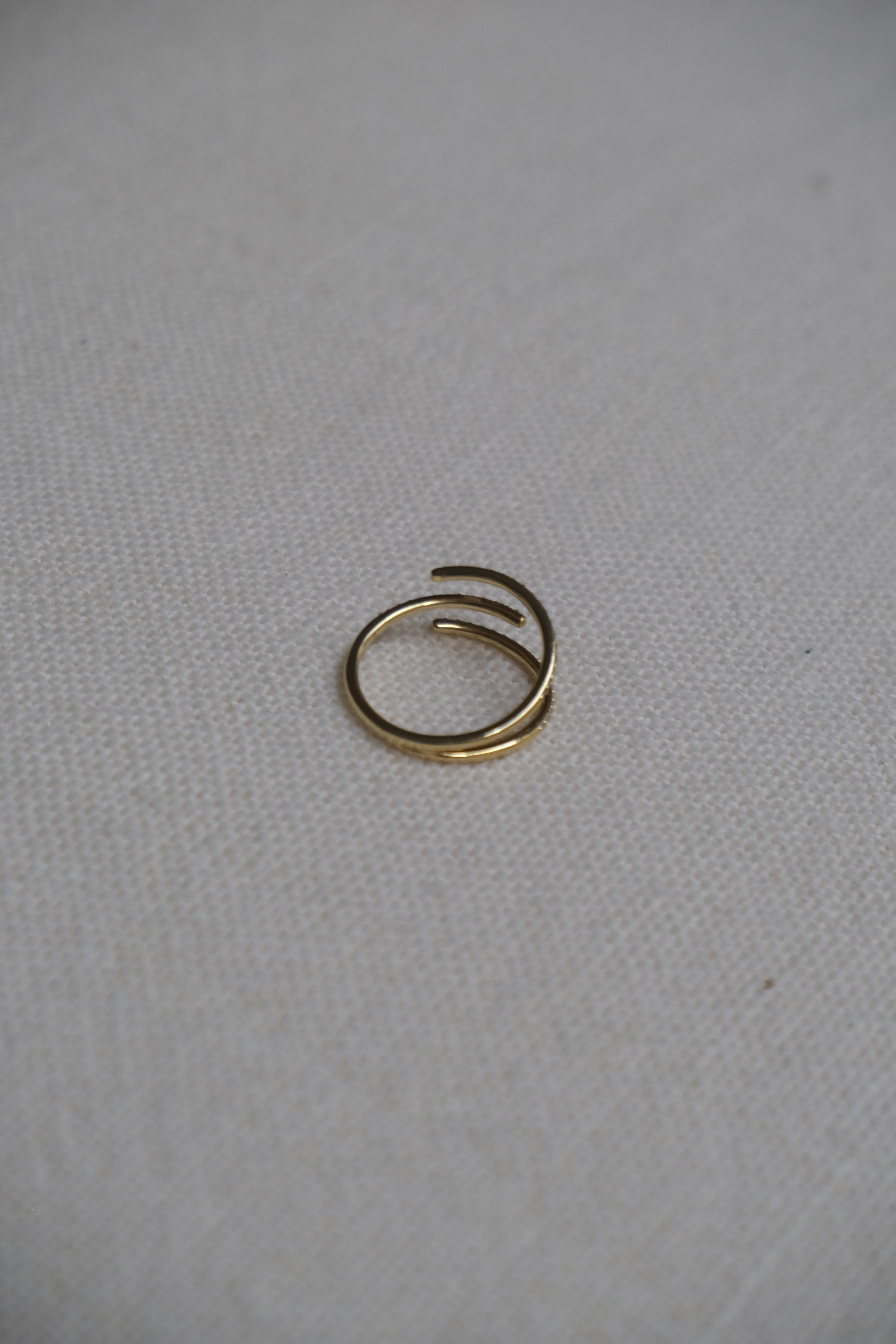 En vente :  Bague en or 18 carats avec diamants 10