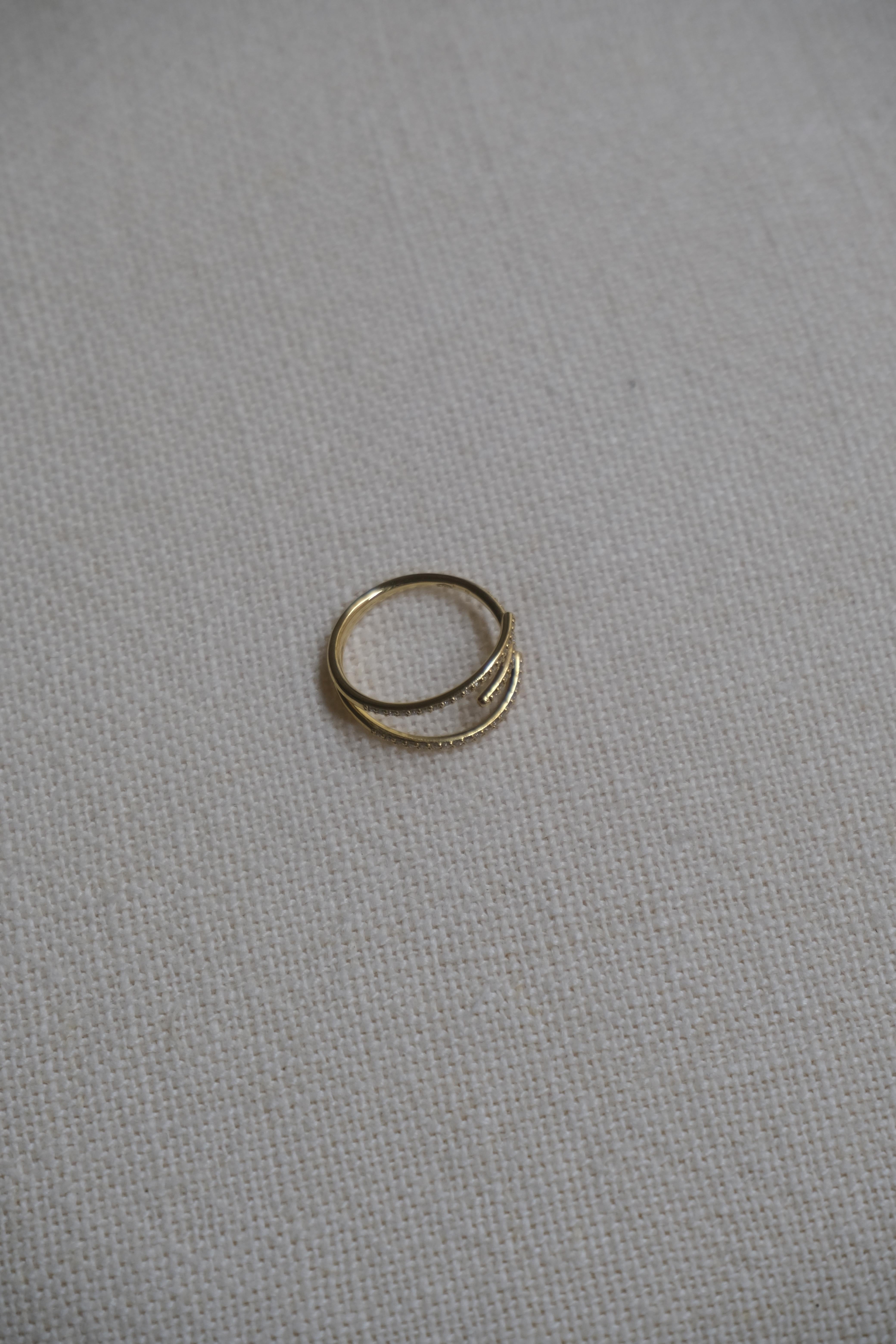 En vente :  Bague en or 18 carats avec diamants 11