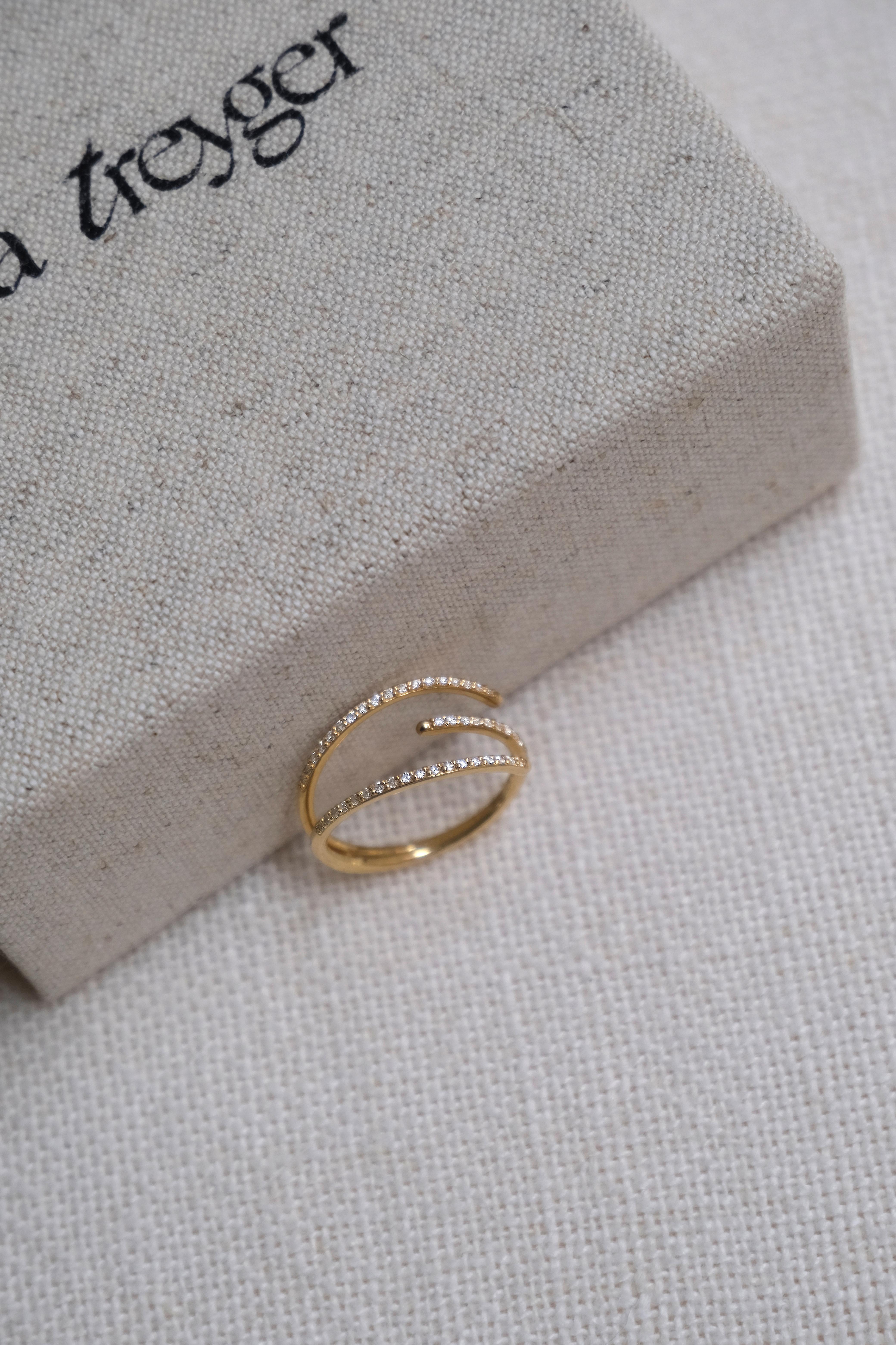 En vente :  Bague en or 18 carats avec diamants 12