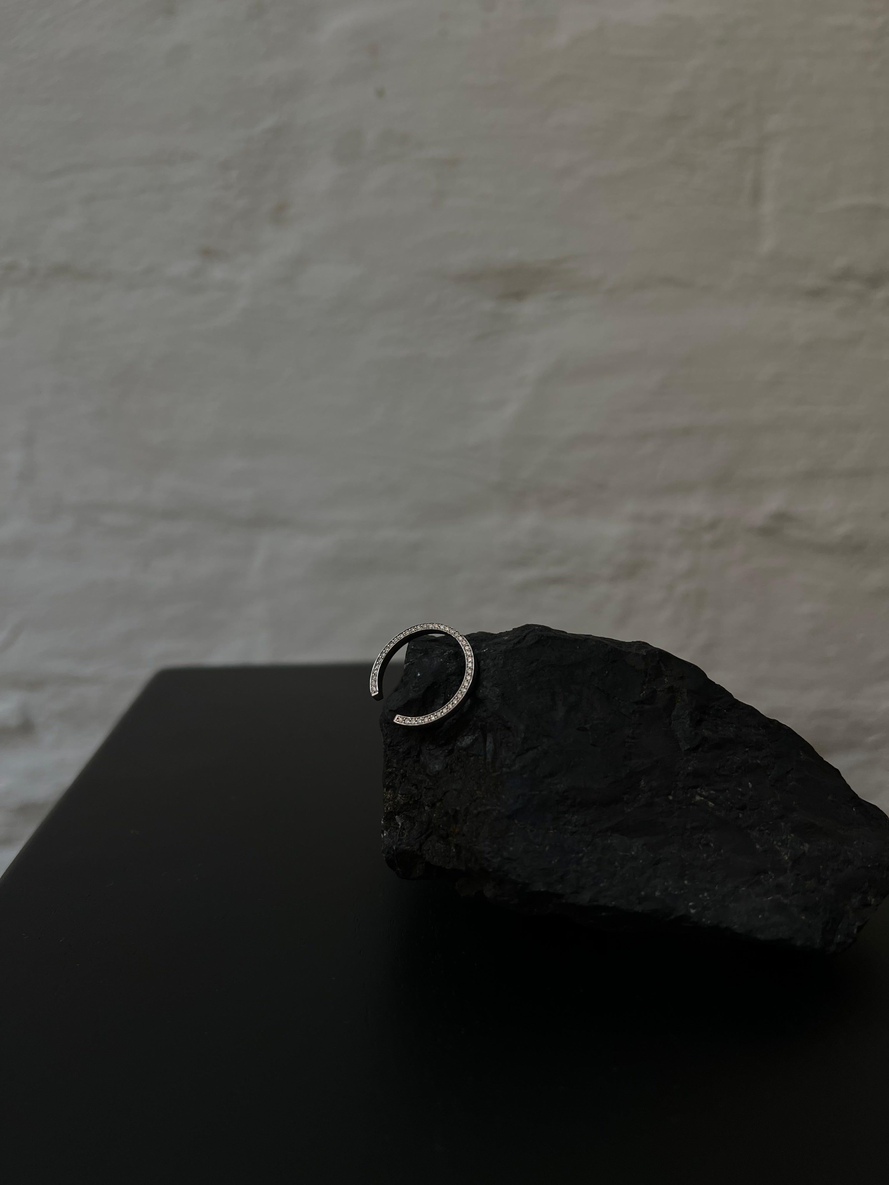 En vente :  Bague en or 18 carats avec diamants 3
