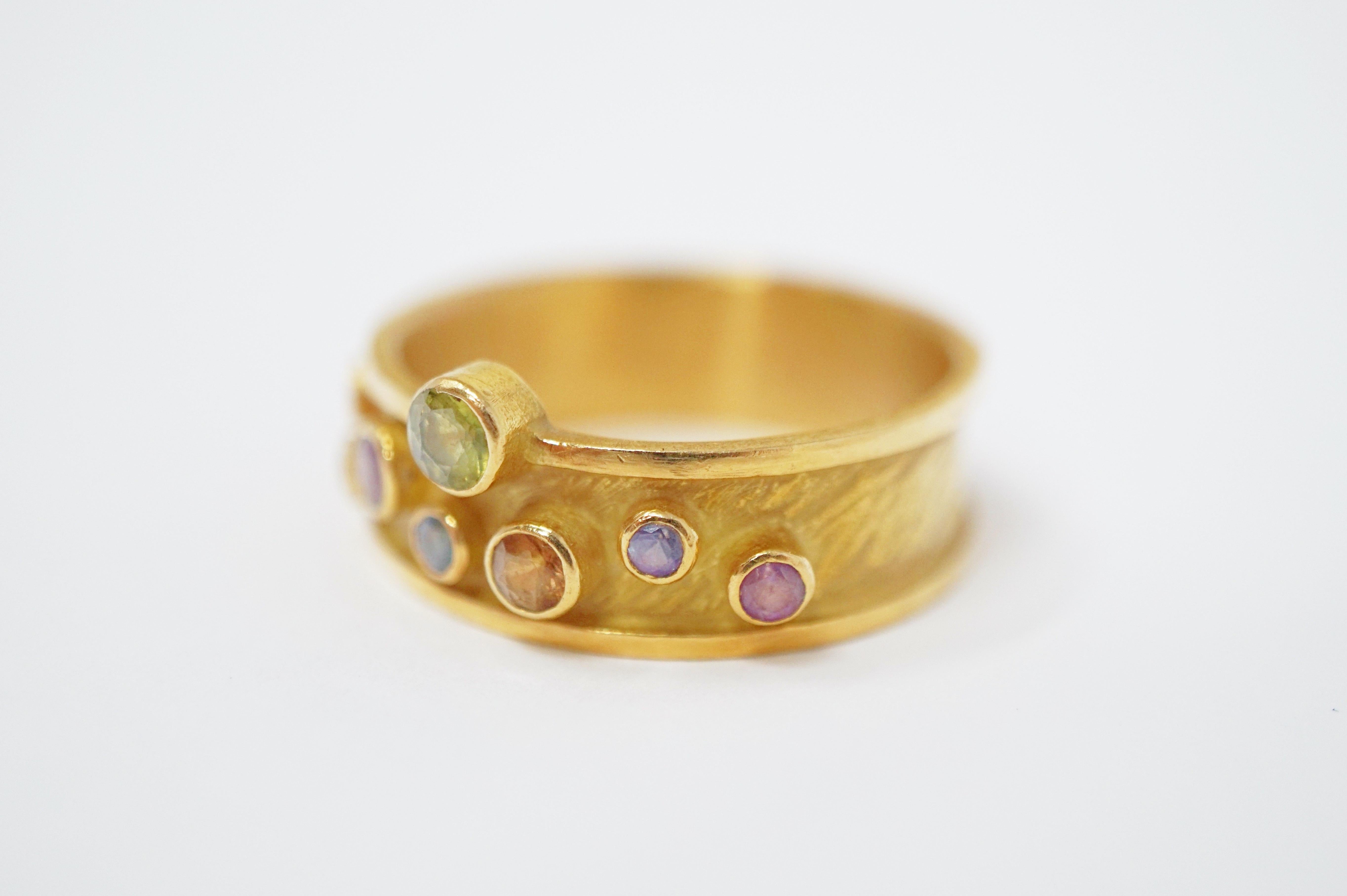 Round Cut 18 Karat Gold Ring with Multicolored Sapphires by Barbara Heinrich
