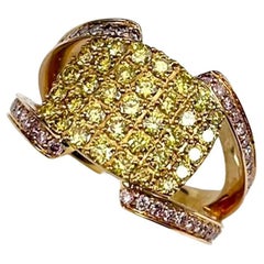 Bague en or 18 carats avec diamants ronds jaunes et roses intenses naturels
