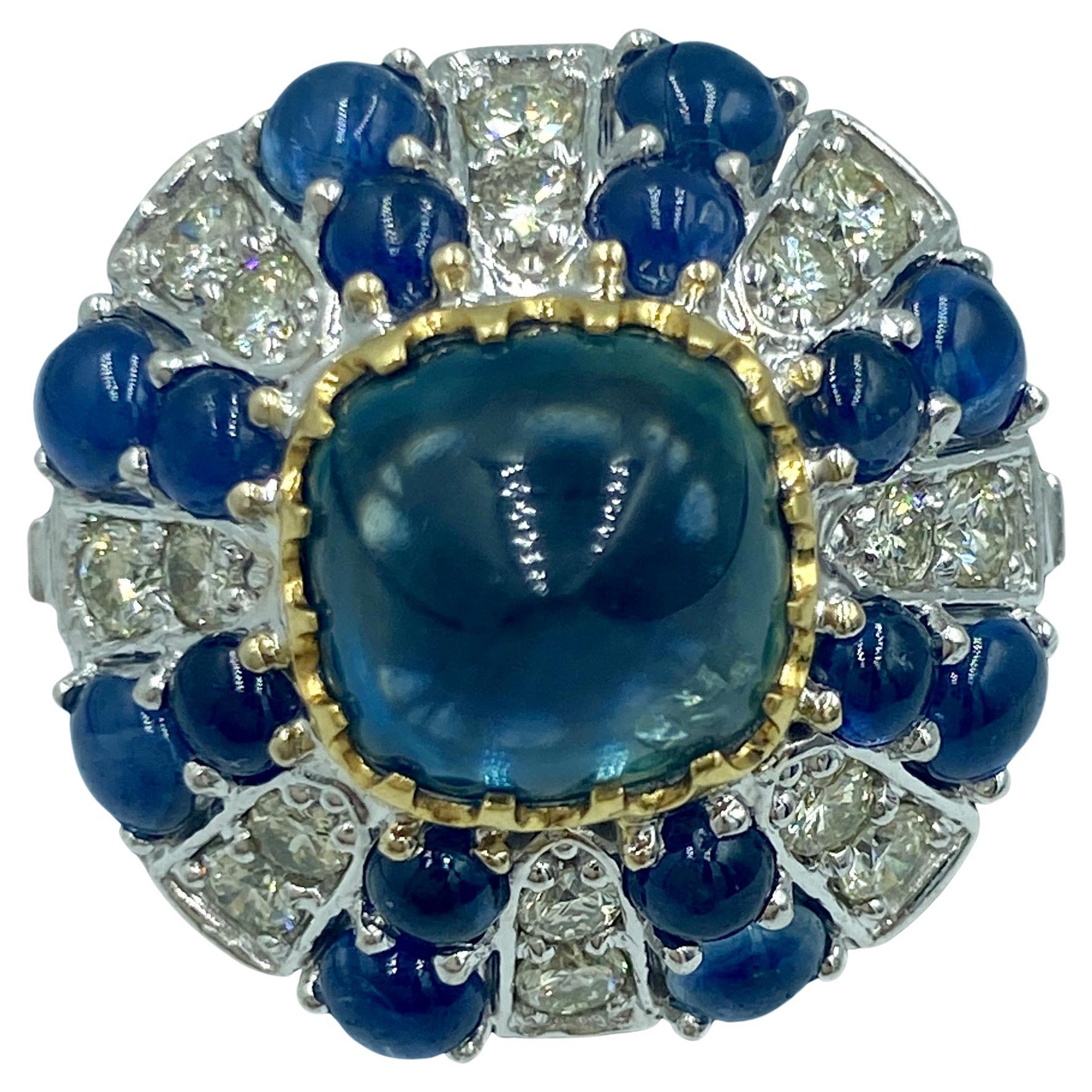 18k gold ring with no heat sugarloaf cabochon sapphire and diamonds For Sale