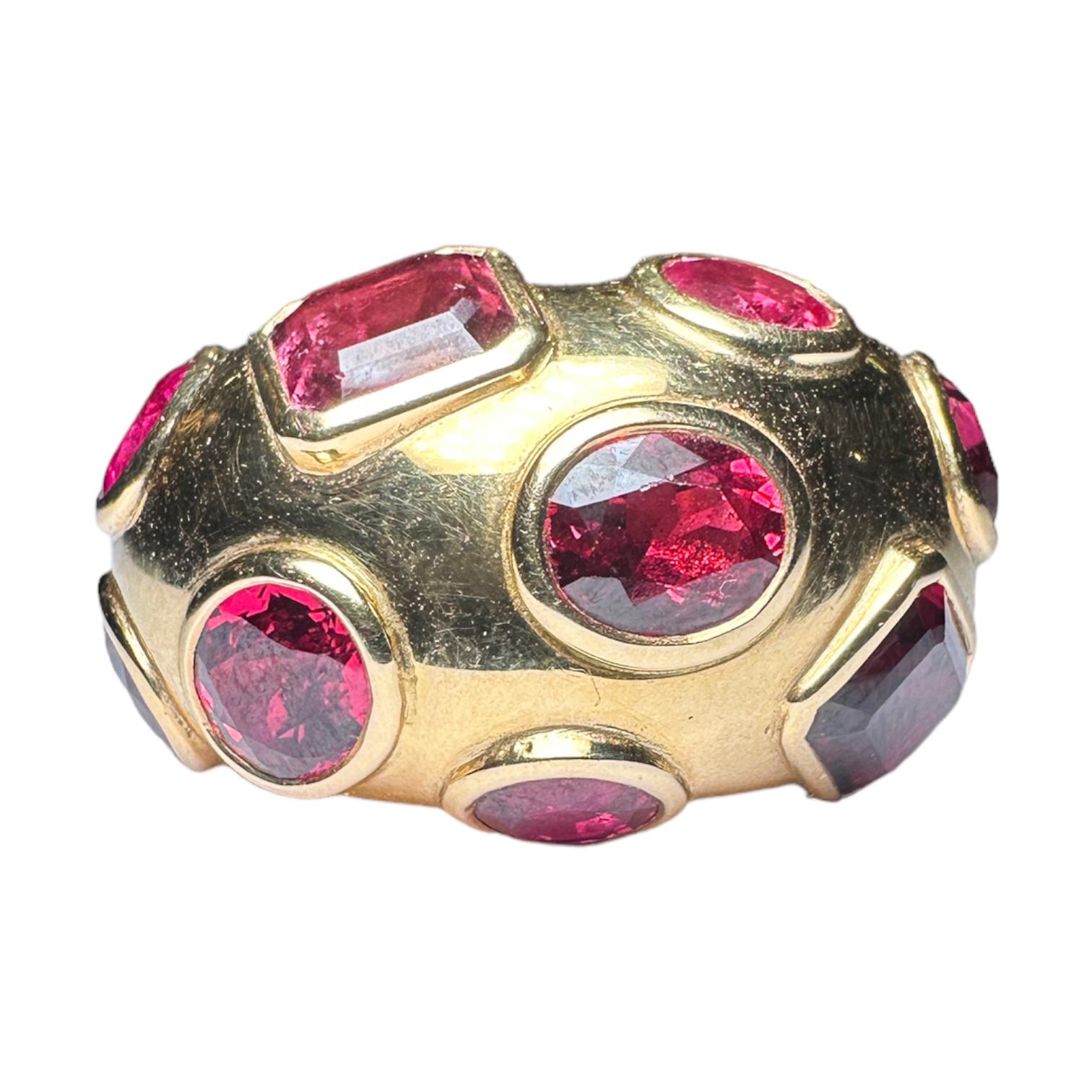 18k Gold Ring with Rubies, Rubellite Tourmalines and Red Spinels For Sale 3