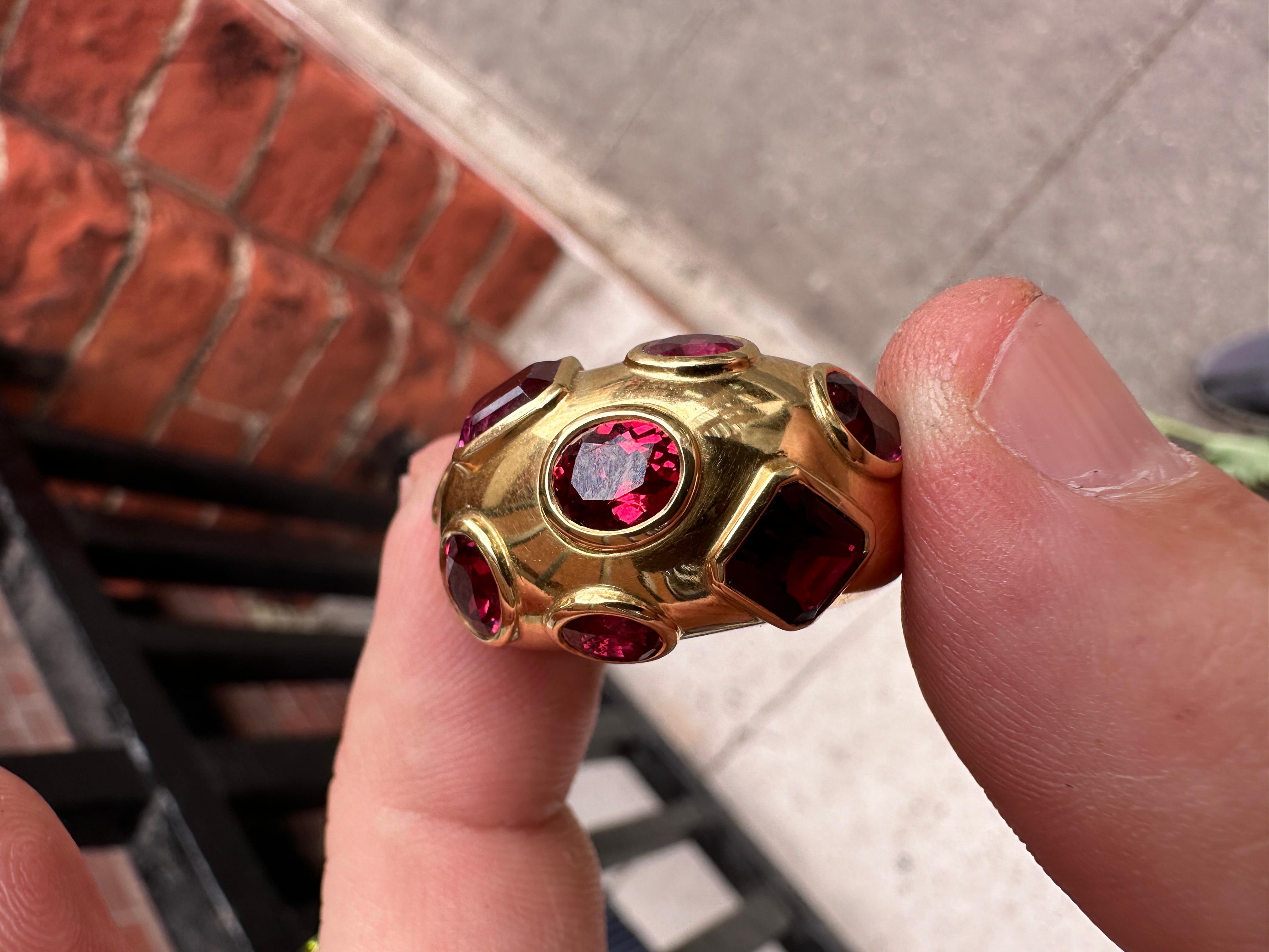 18k Gold Ring with Rubies, Rubellite Tourmalines and Red Spinels For Sale 2